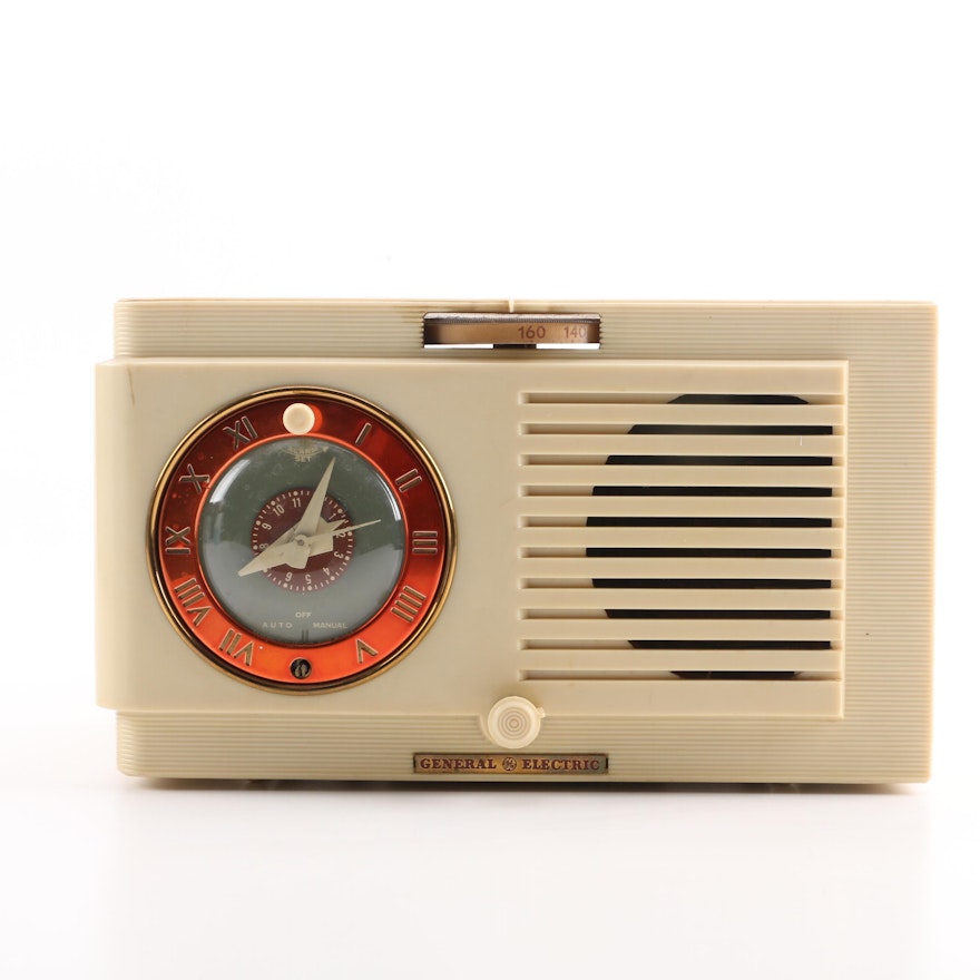 1948 General Electric Model 62 Clock Radio