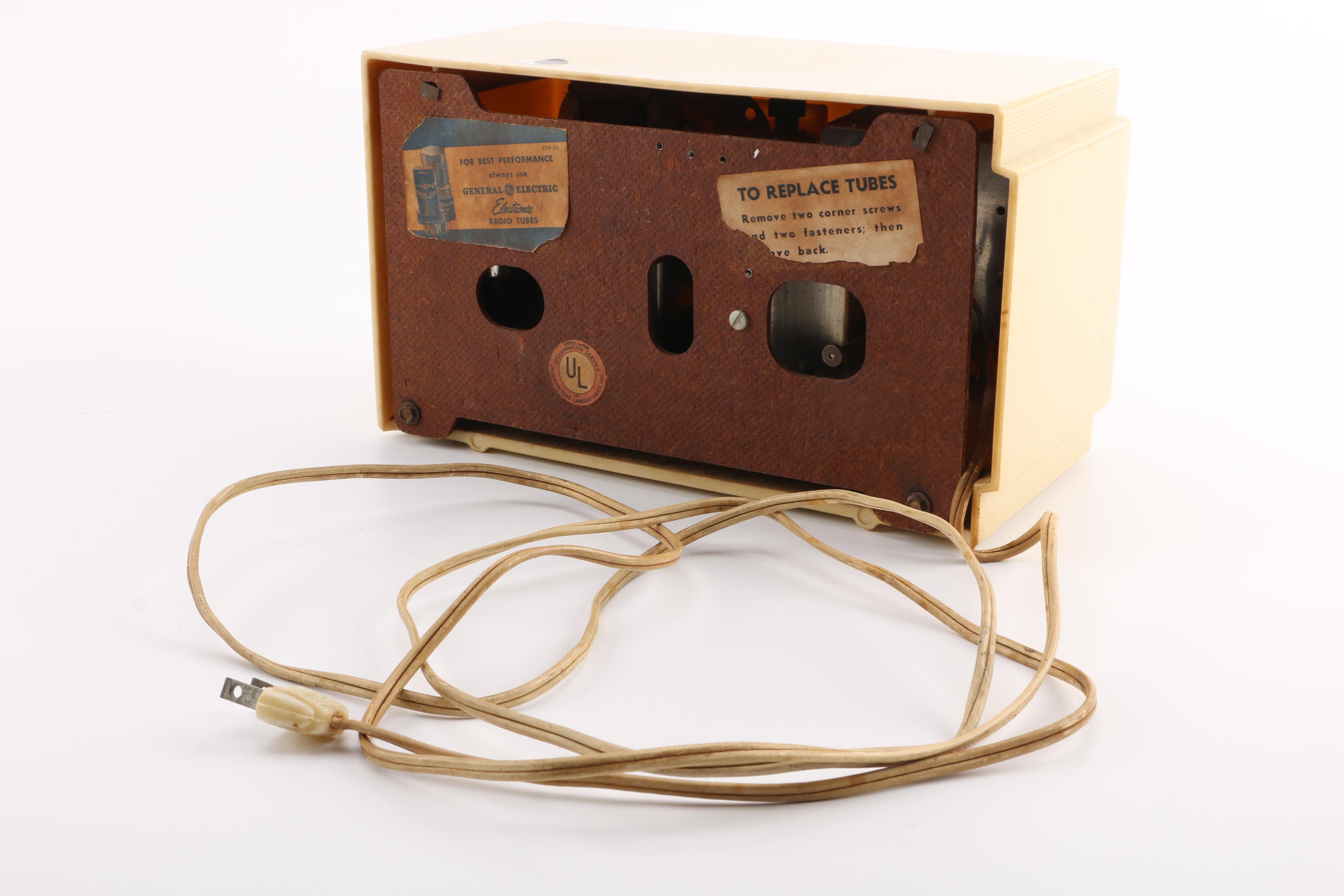 1948 General Electric Model 62 Clock Radio