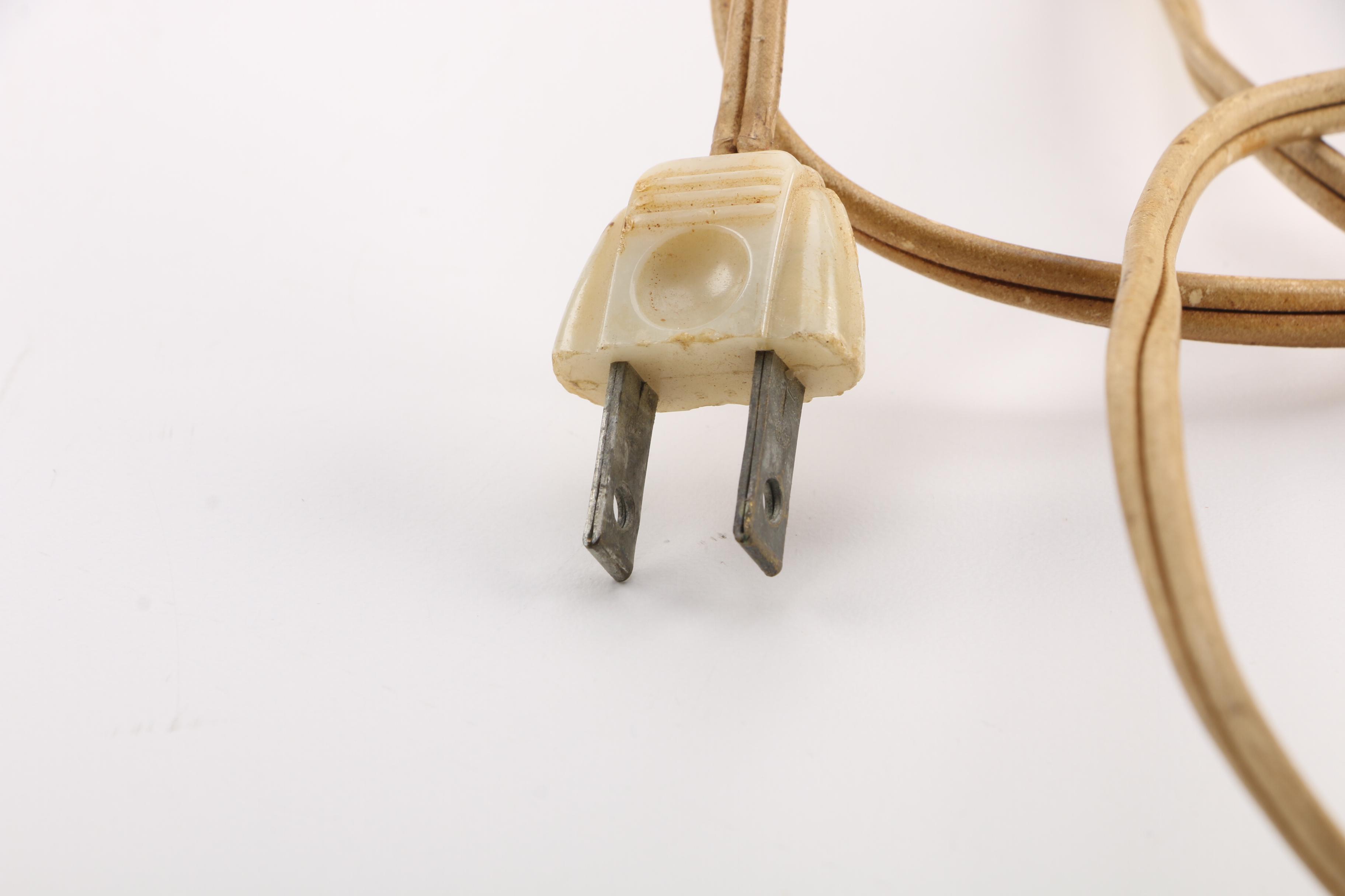 1948 General Electric Model 62 Clock Radio