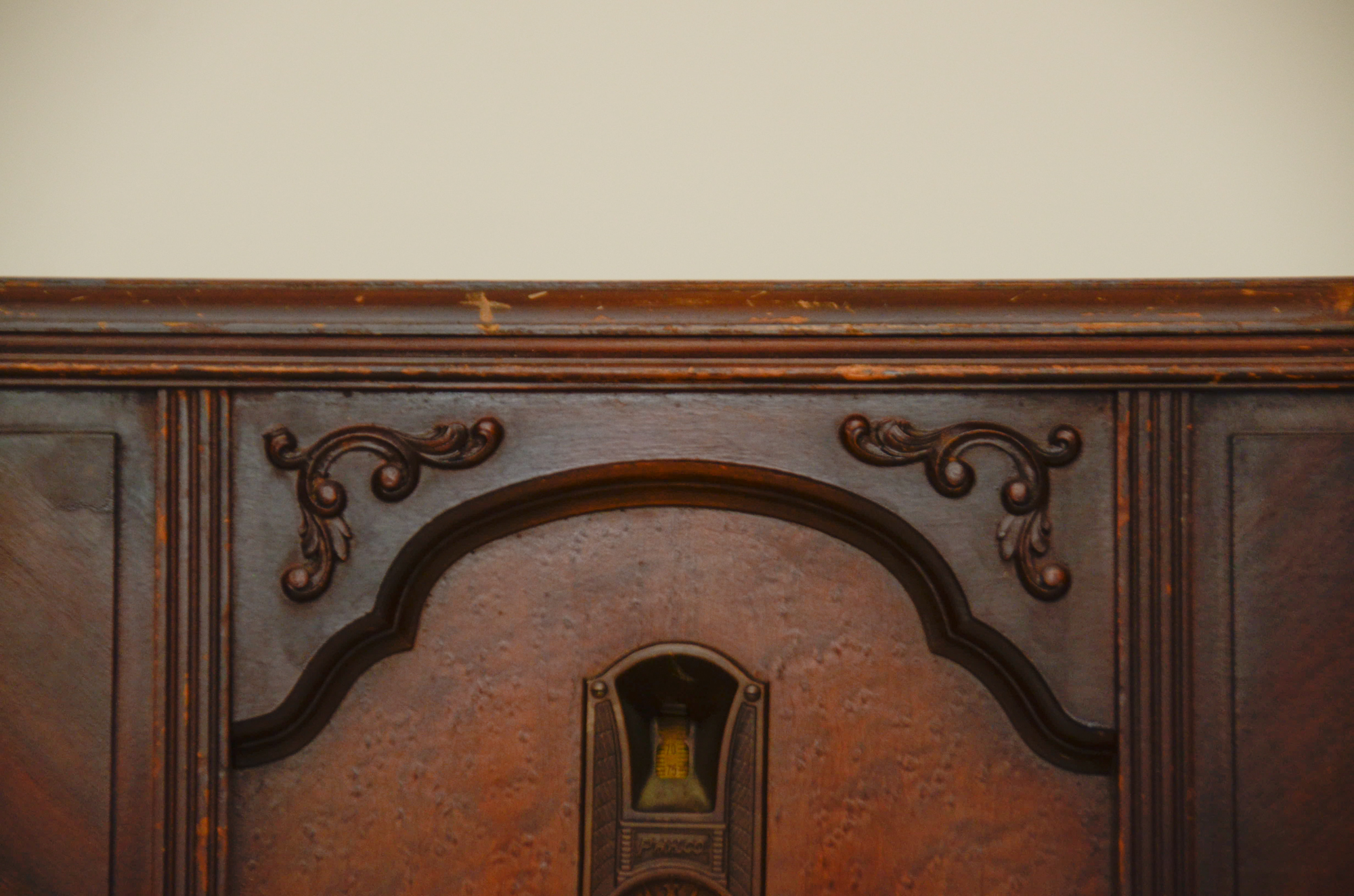 1930 Philco Model 95 Lowboy Console Radio