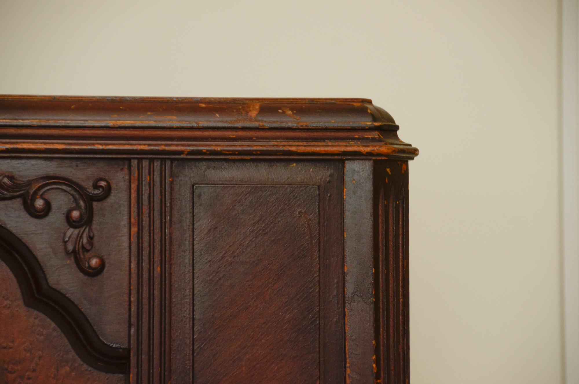 1930 Philco Model 95 Lowboy Console Radio