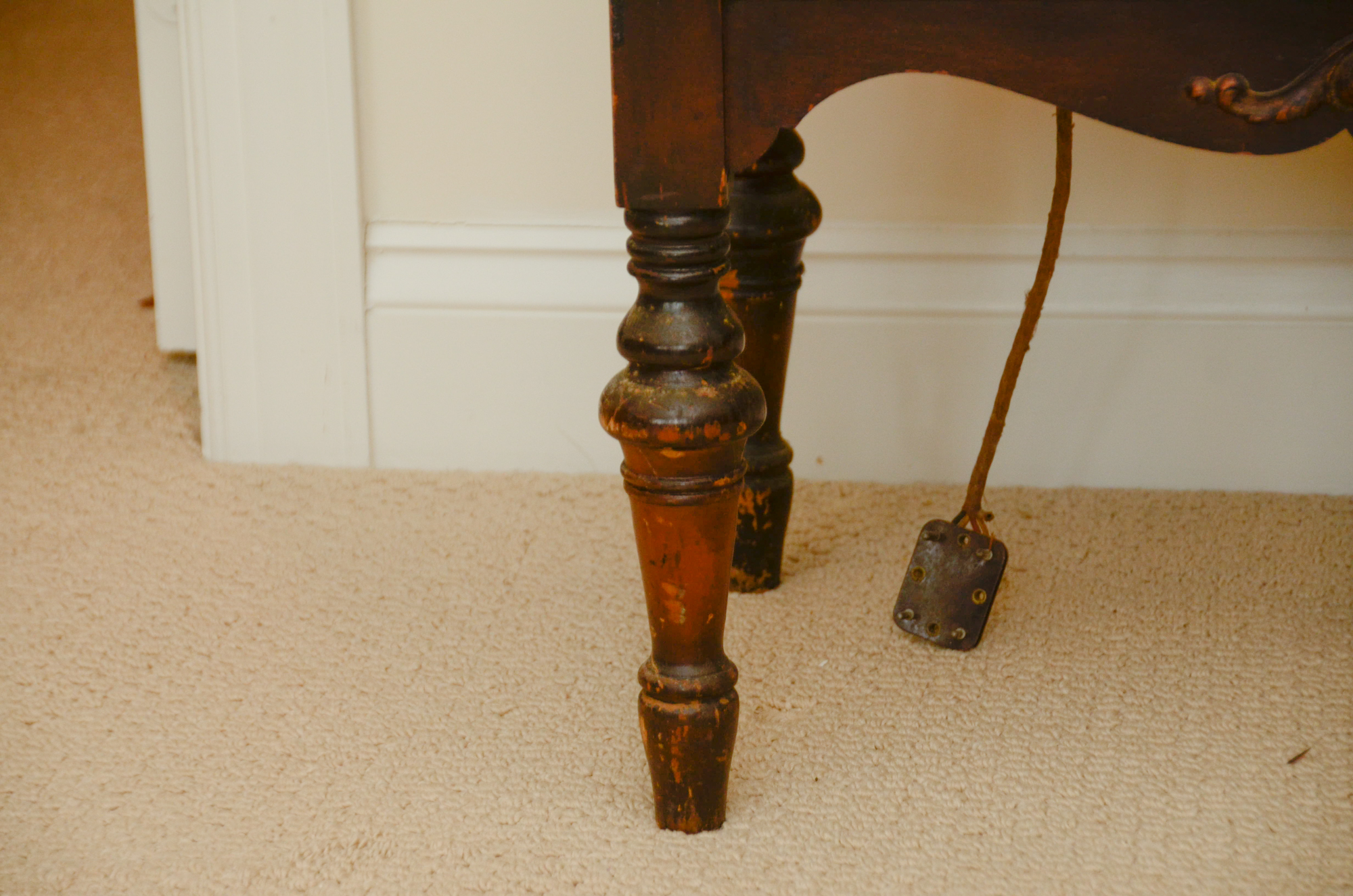 1930 Philco Model 95 Lowboy Console Radio