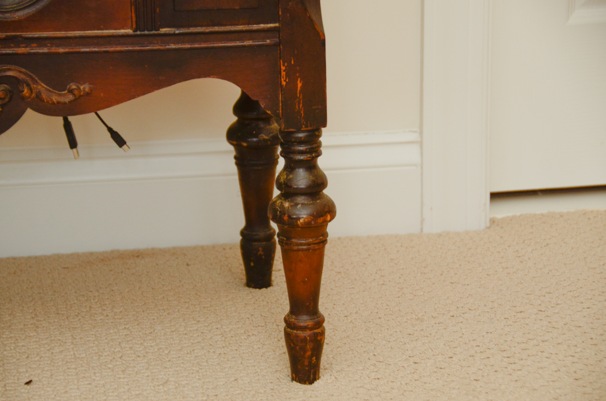 1930 Philco Model 95 Lowboy Console Radio