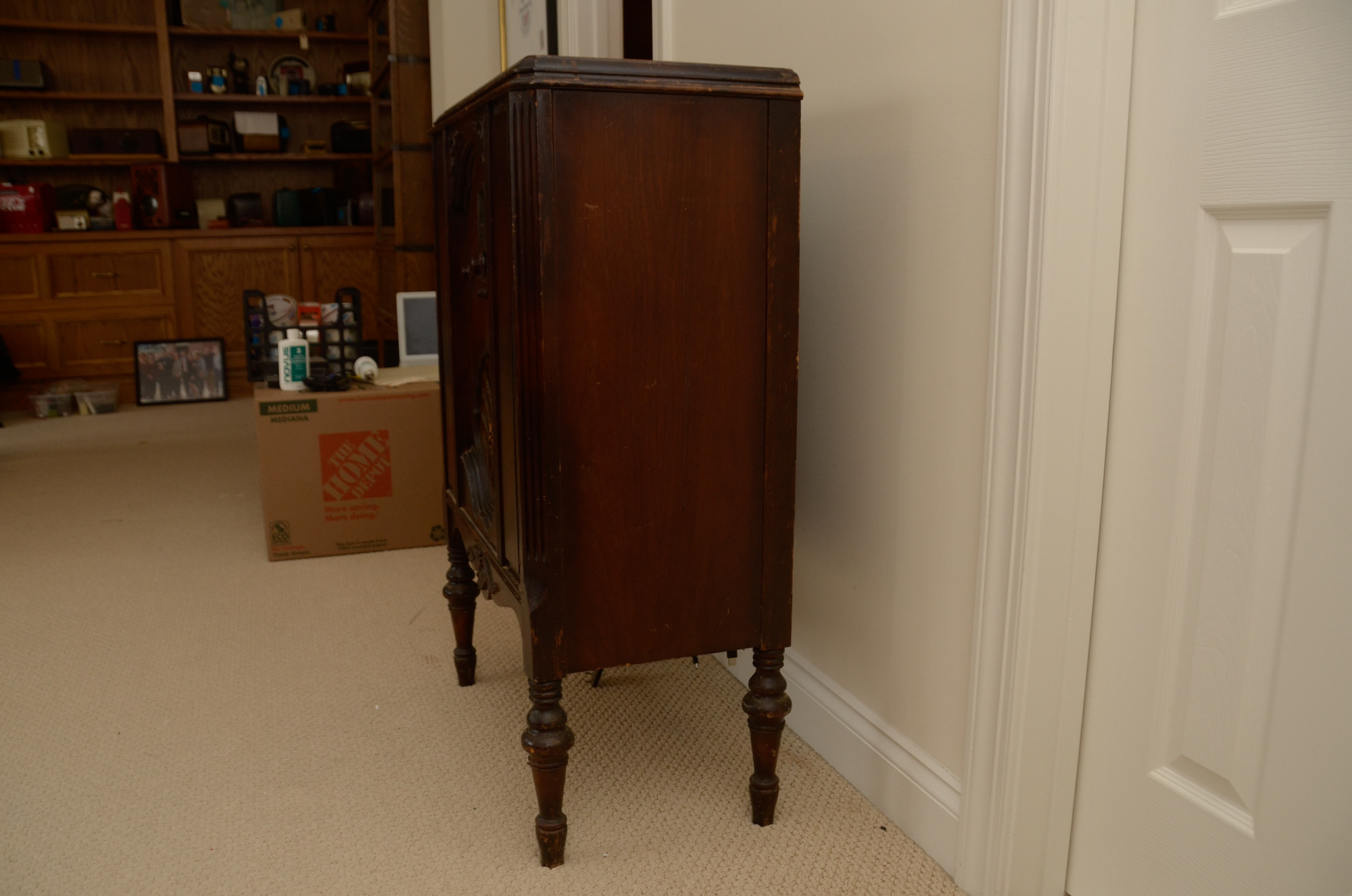 1930 Philco Model 95 Lowboy Console Radio