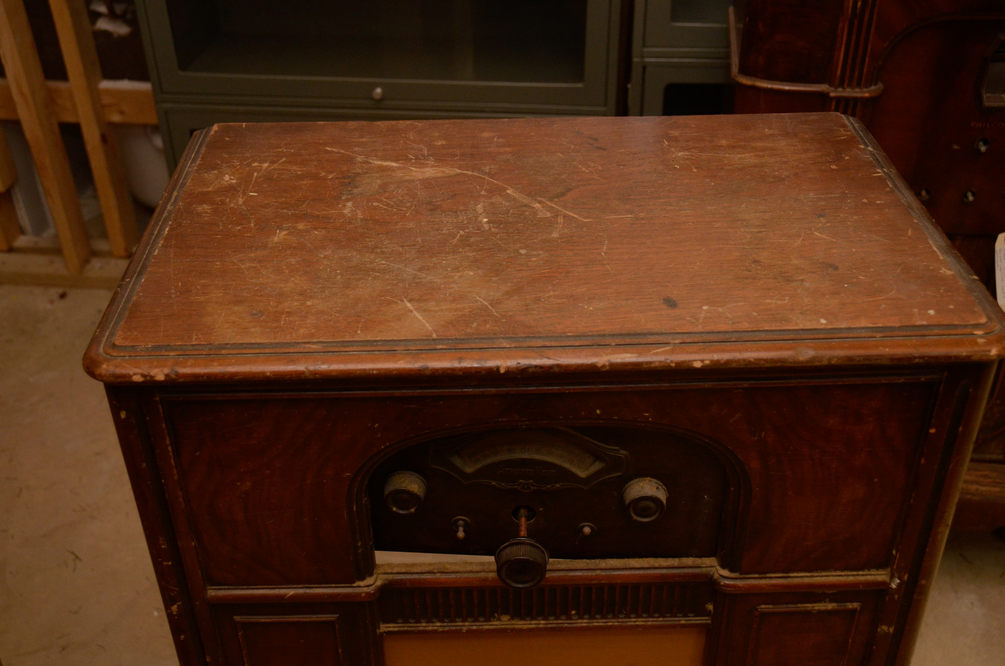 1930s Atwater Kent Model 70 Console Radio