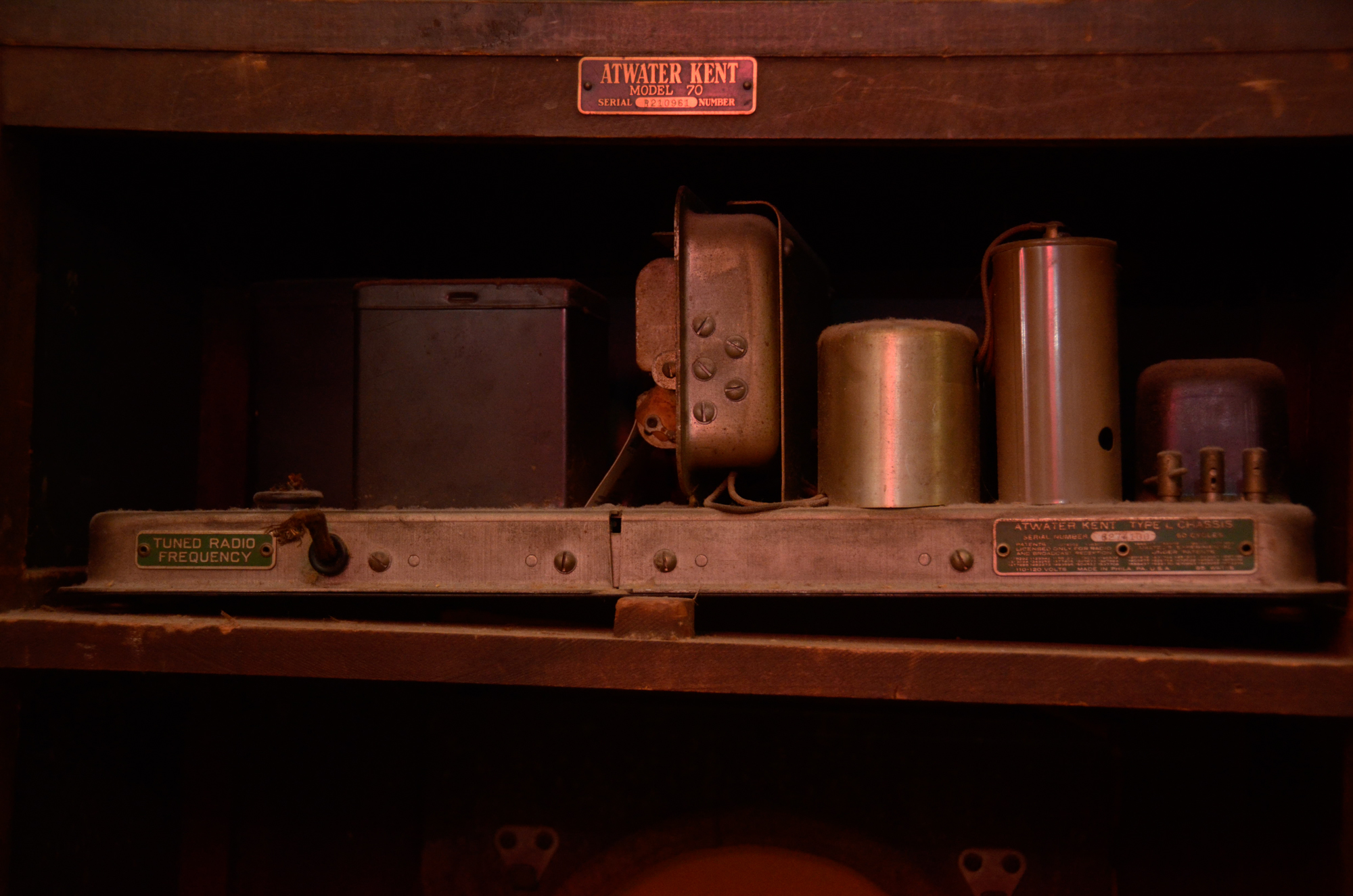 1930s Atwater Kent Model 70 Console Radio