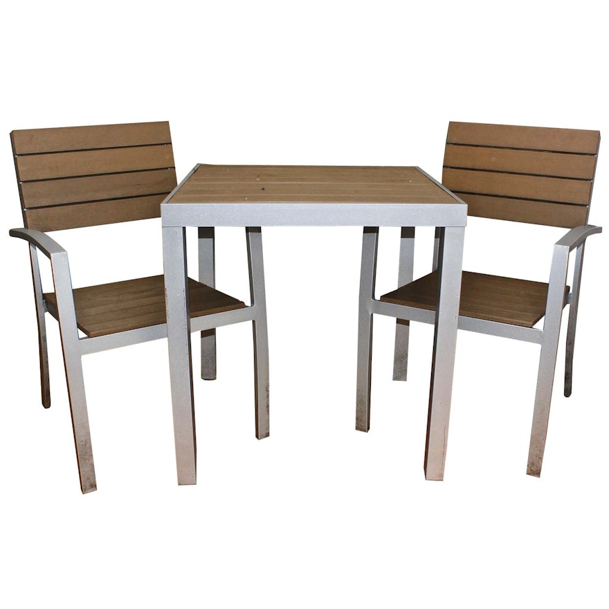 Outdoor Bistro Table and Chairs
