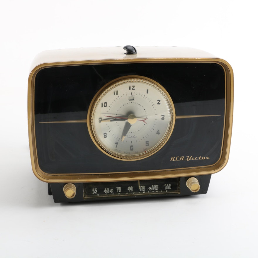 RCA Victor Clock Radio With Phono and Tape Inputs