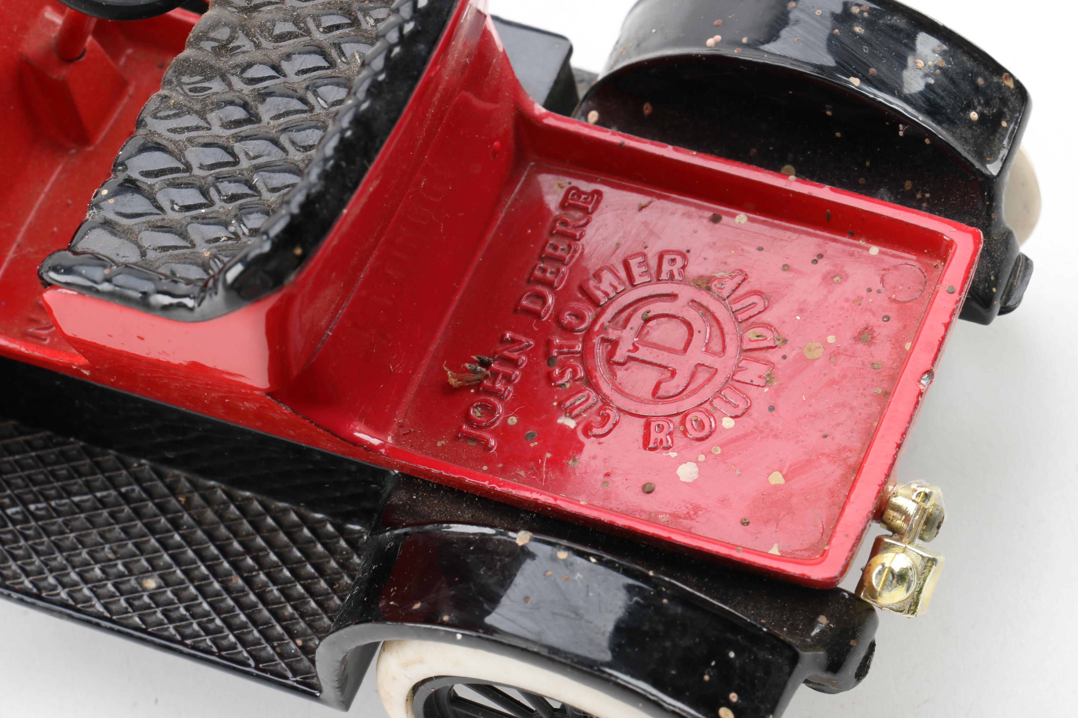 Die-Cast Scale Replica Antique Cars