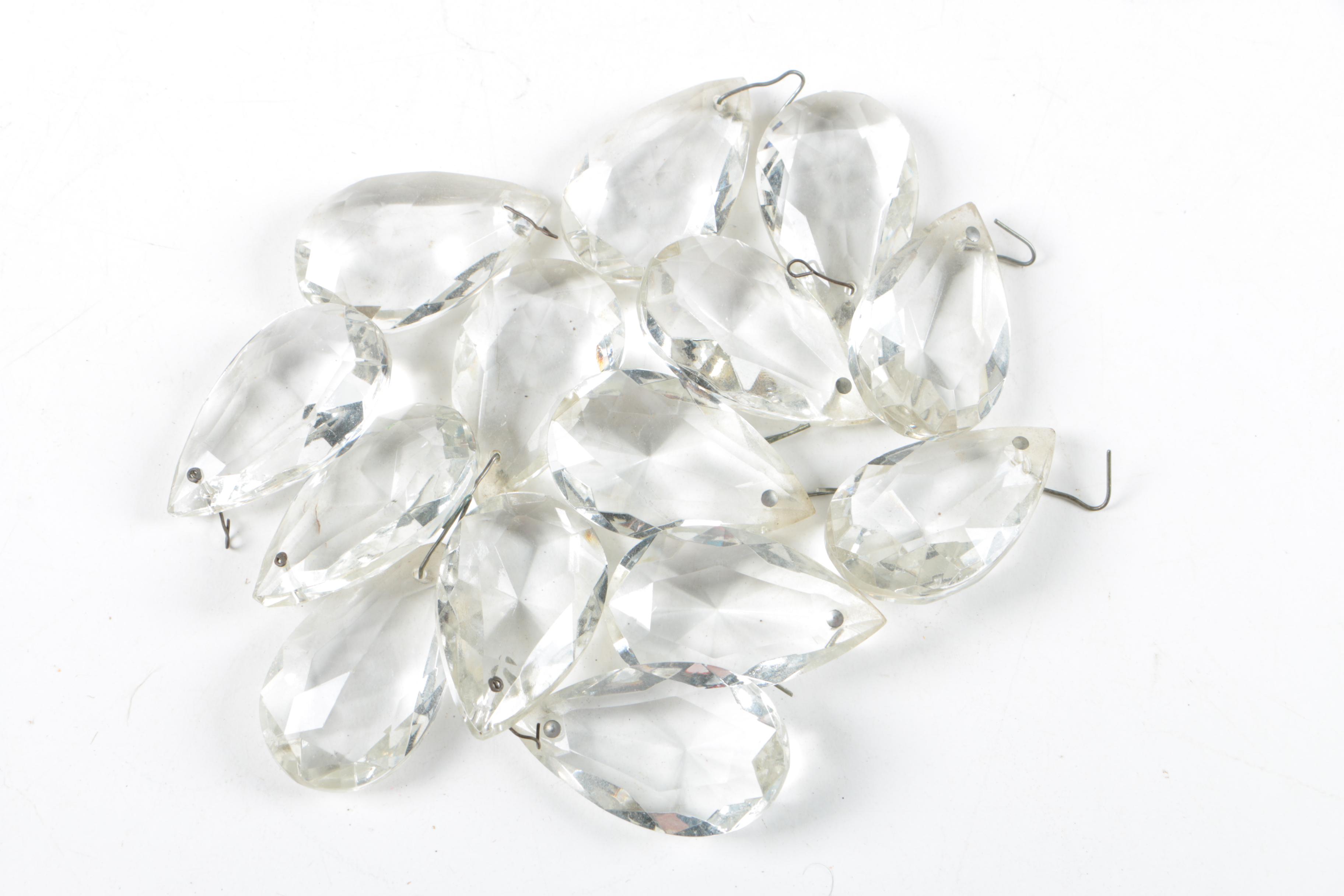 Hollywood Recency Style Table Lamp With Prisms