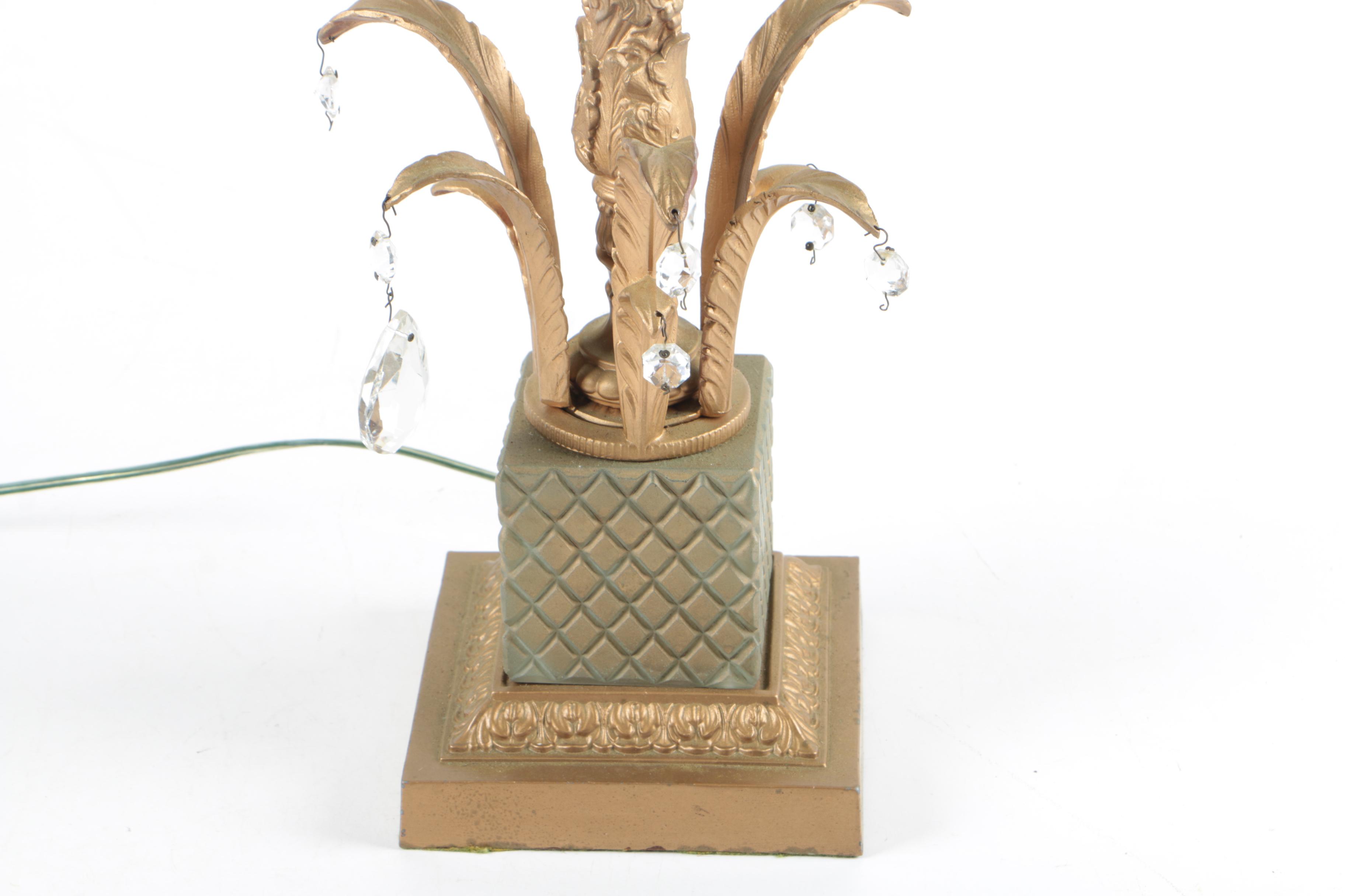 Hollywood Recency Style Table Lamp With Prisms