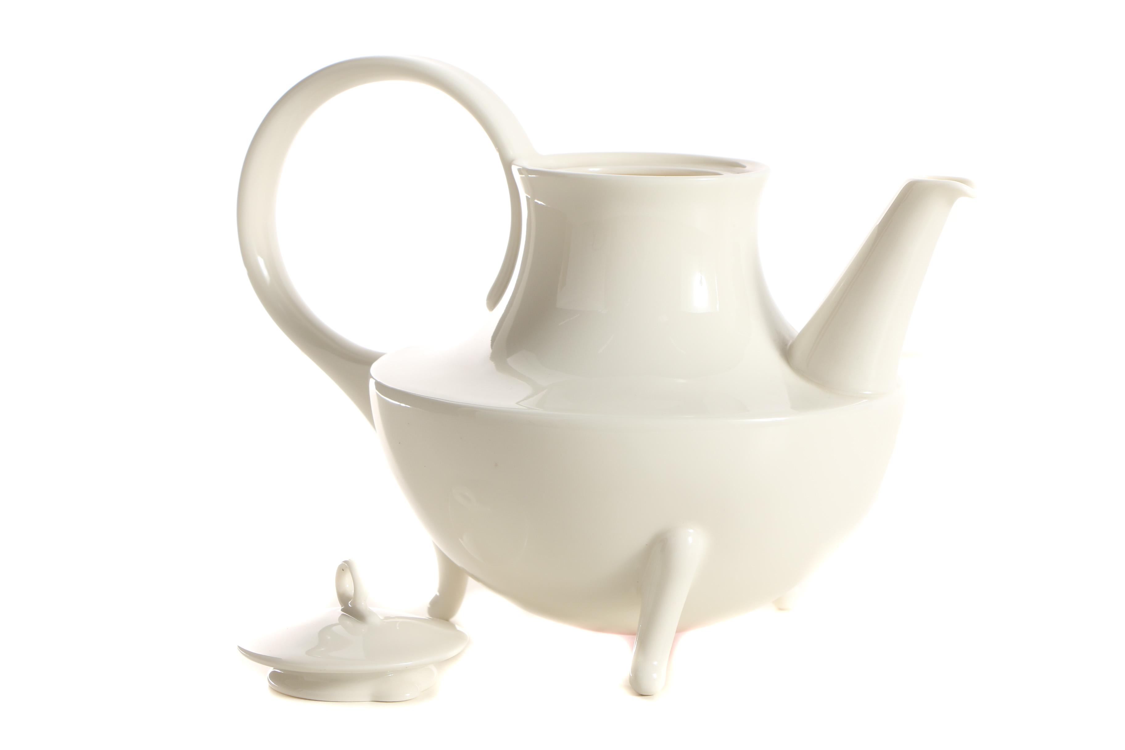 Oscar Tusquets Blanca "Victoria" Porcelain Teapot