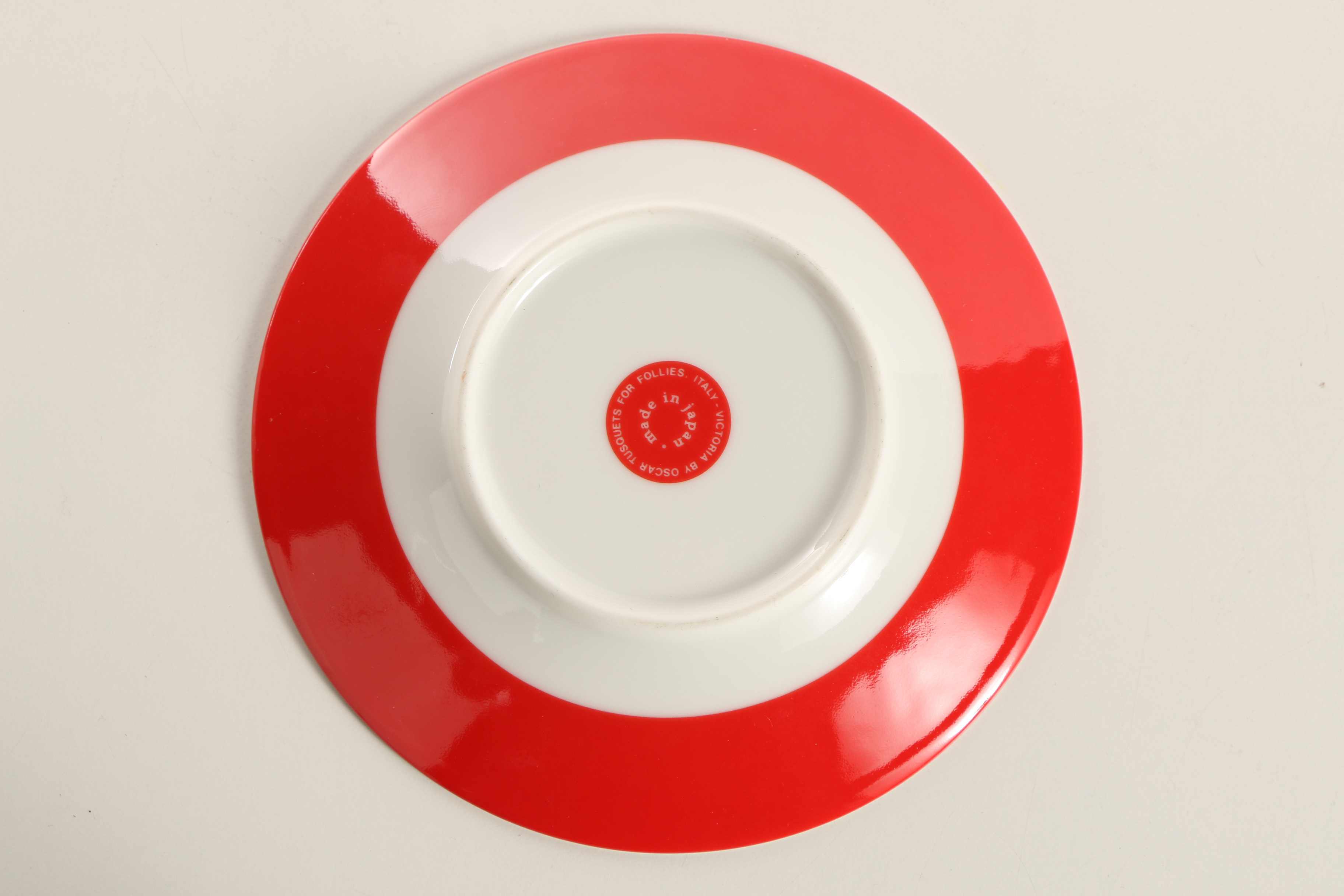 Oscar Tusquets Blanca "Victoria" Porcelain Teacup and Saucer