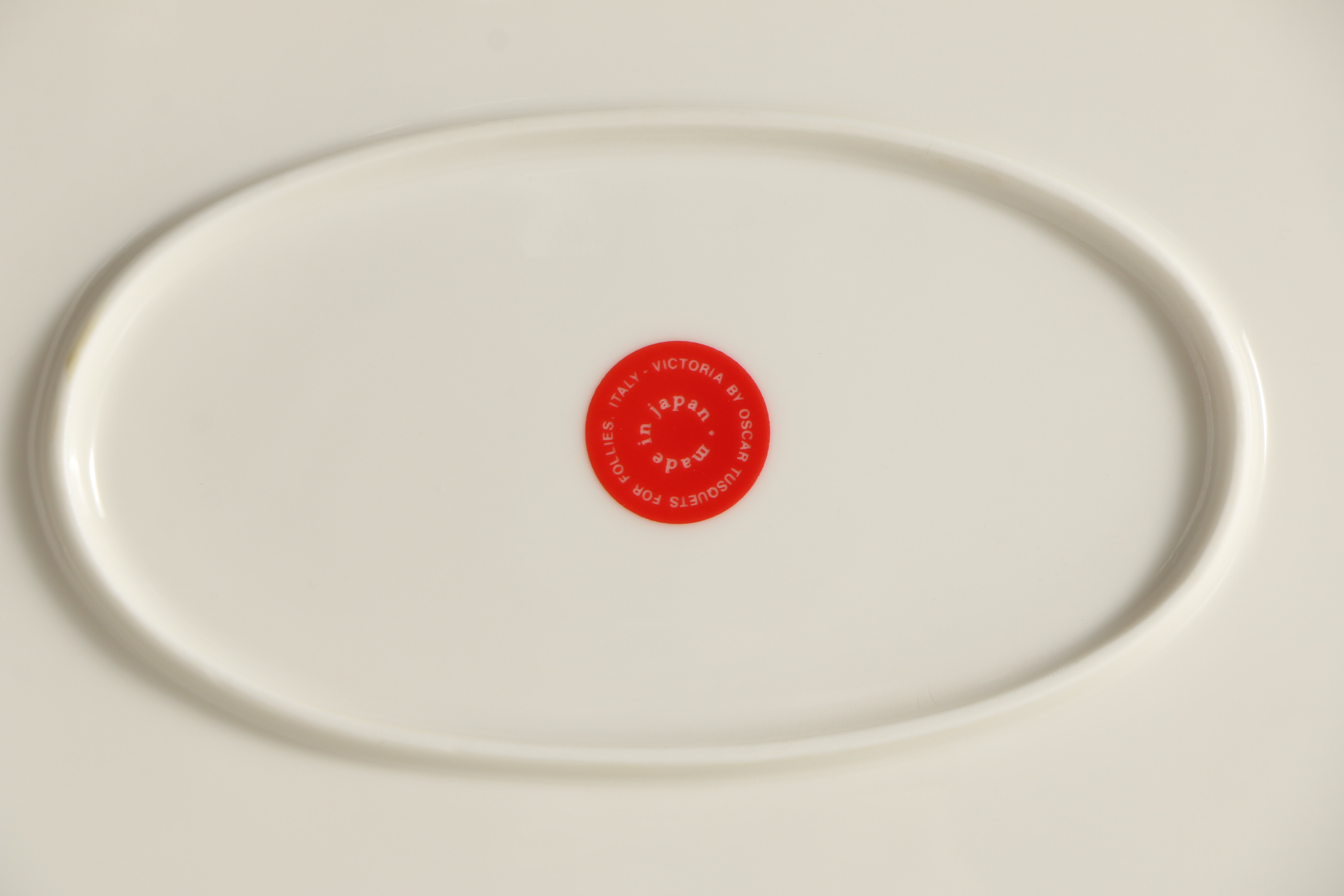 Oscar Tusquets Blanca "Victoria" Porcelain Serving Dish