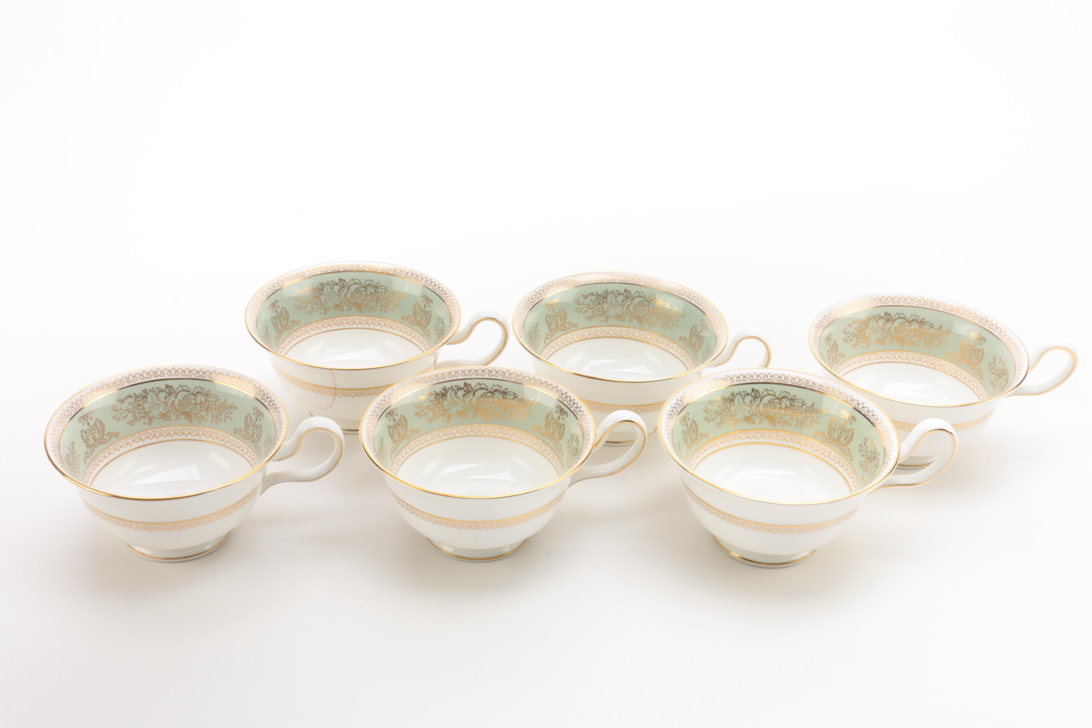 Wedgwood 'Columbia Sage Green' Dinnerware