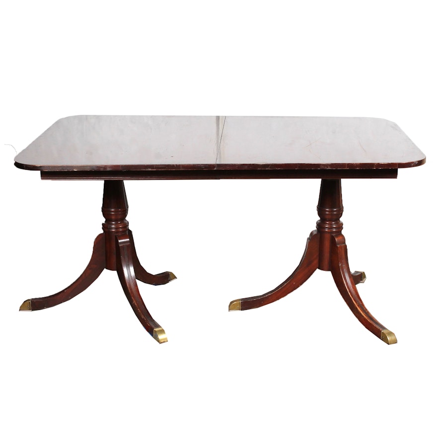 Duncan Phyfe Style Wood Veneer Dining Table