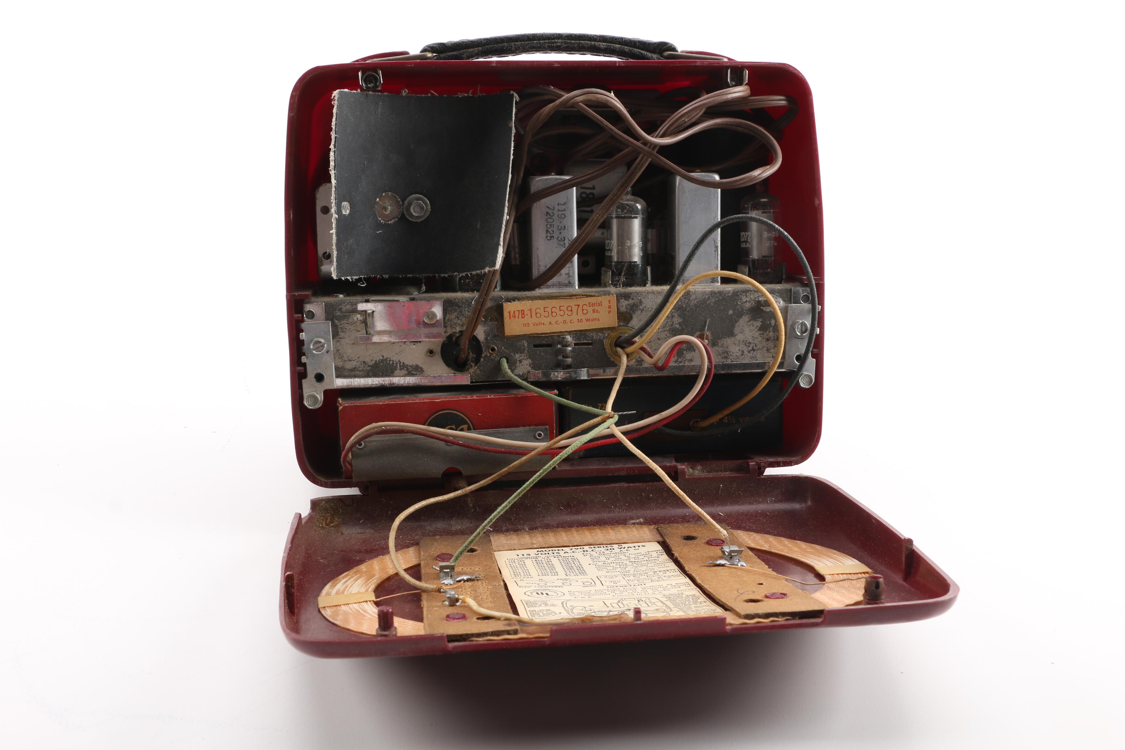 1954 Emerson Model 790 Series B Portable Tube Radio