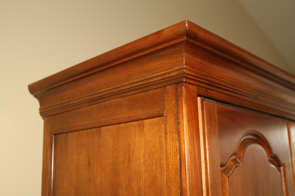 Thomasville Entertainment Armoire