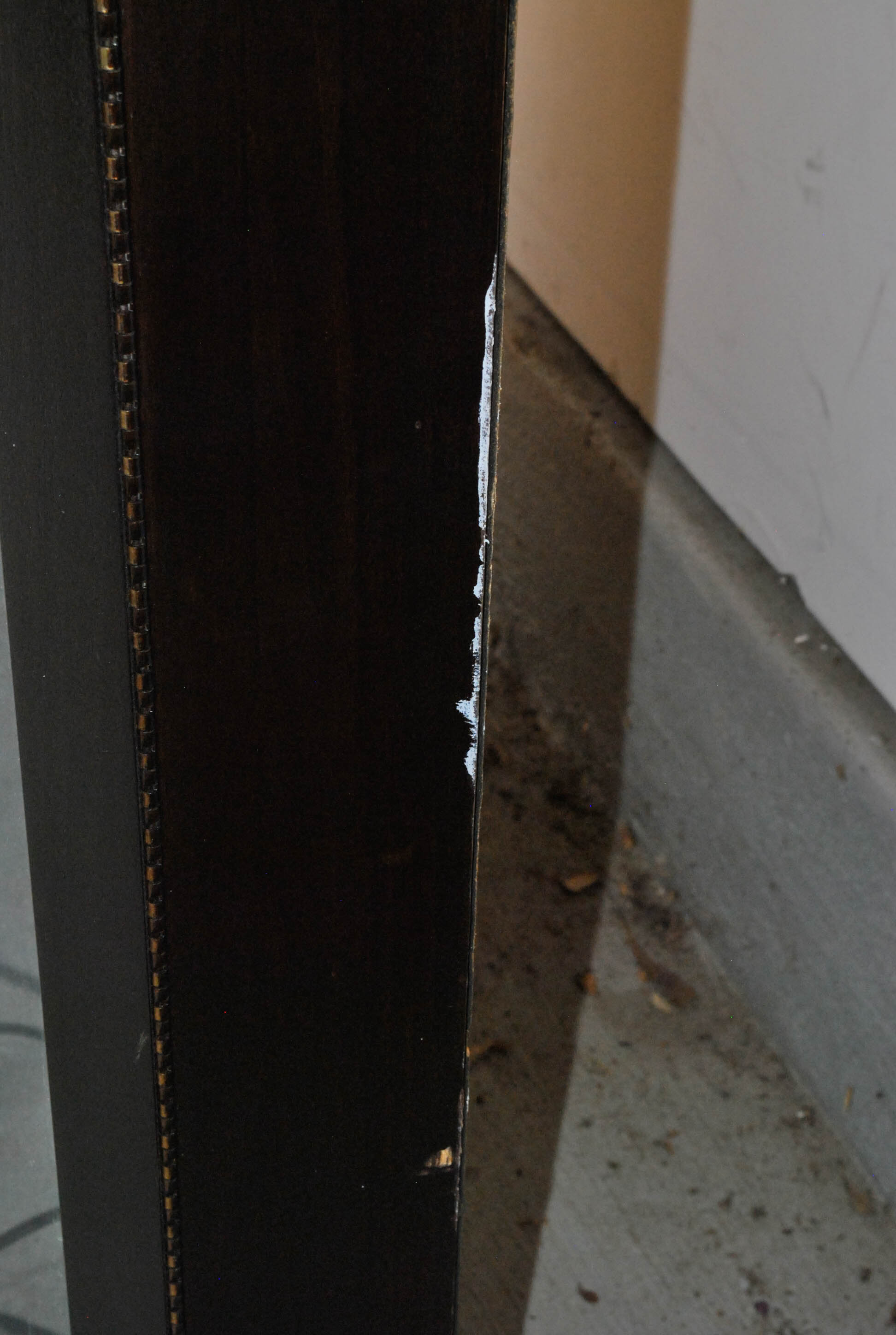 "Keepsakes" Lighted Curio Cabinet by Pulaski Furniture Corporation