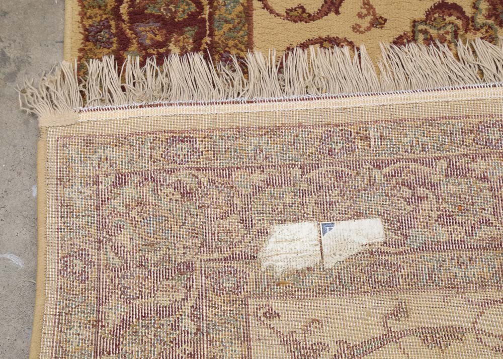 Machine Made Persian-Style Area Rug