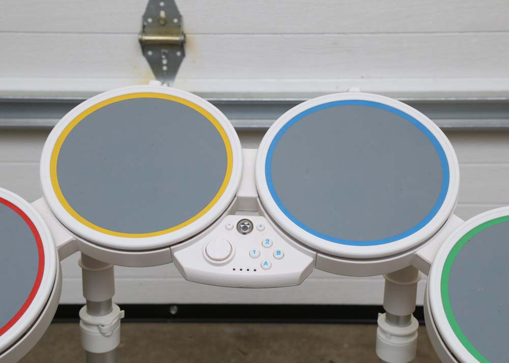 Nintendo Wii, Playstation 2, and Accessories