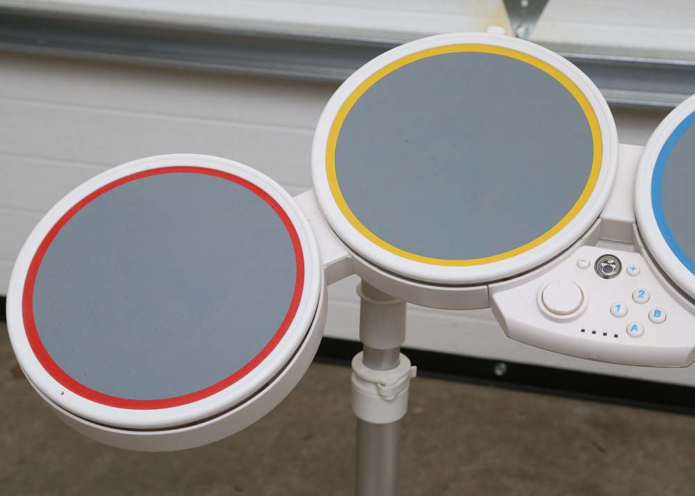 Nintendo Wii, Playstation 2, and Accessories