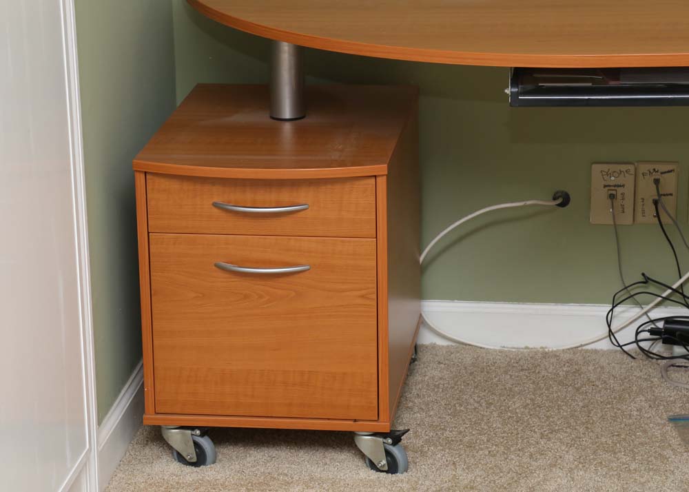 Contemporary Office Desk