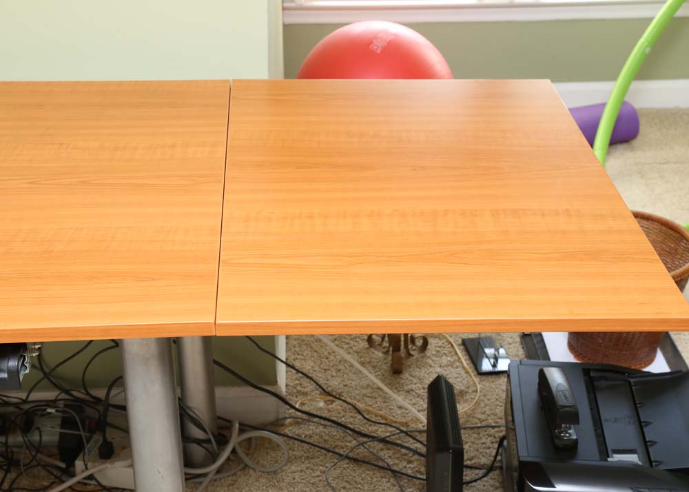 Contemporary Office Desk