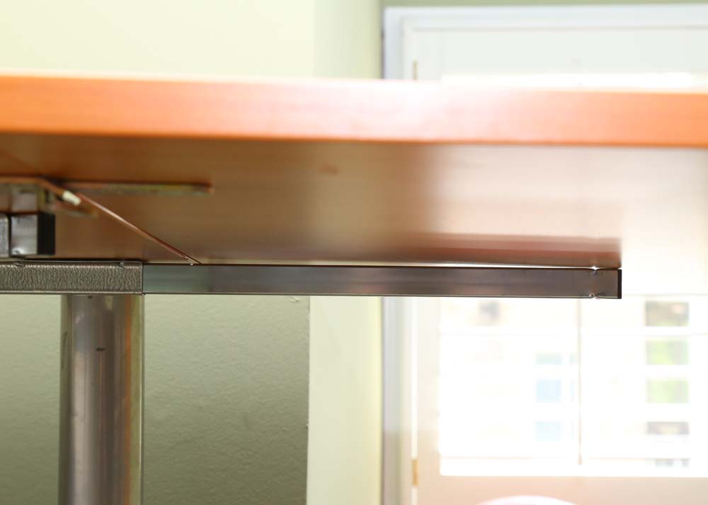 Contemporary Office Desk