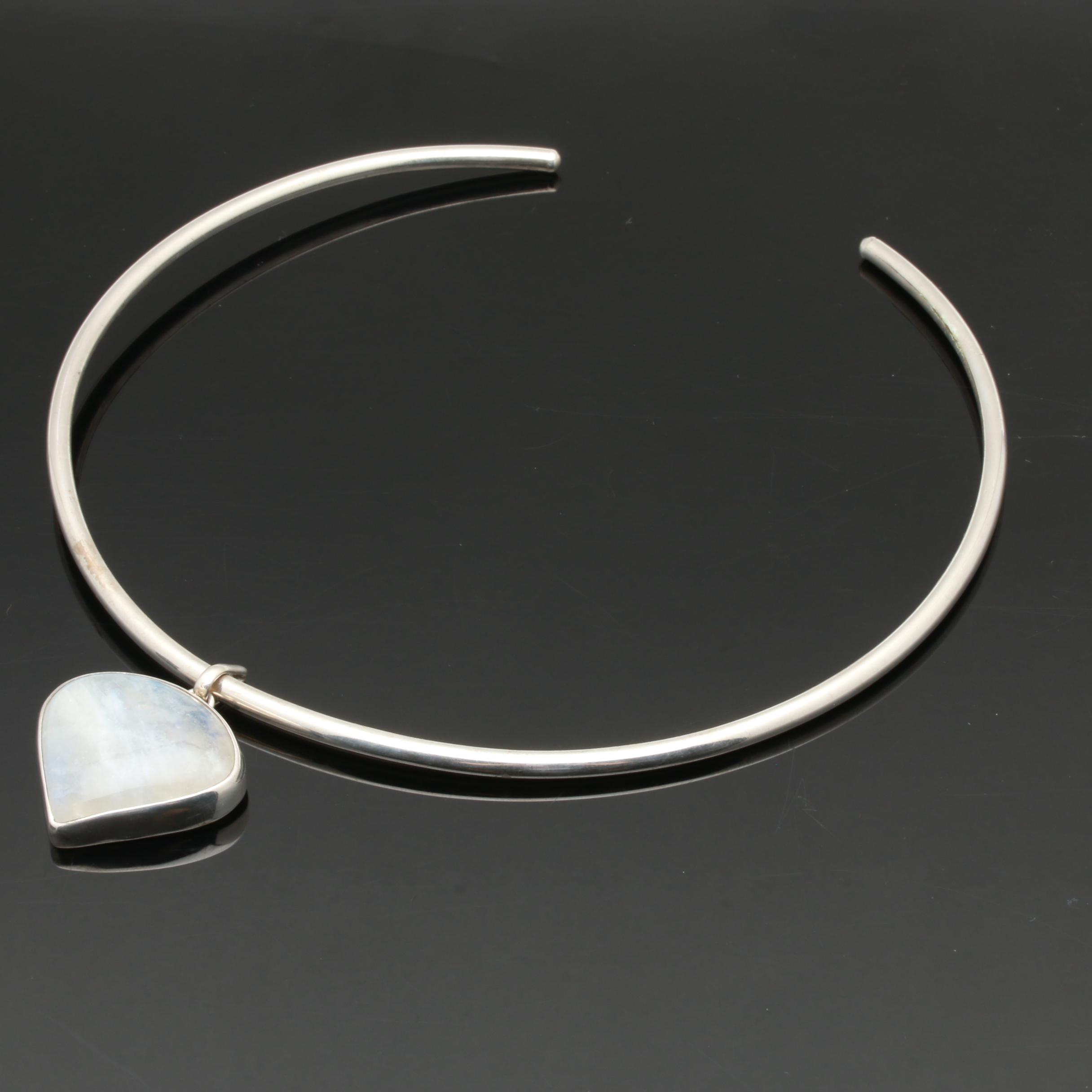 Sterling Silver Rainbow Moonstone Collar Necklace