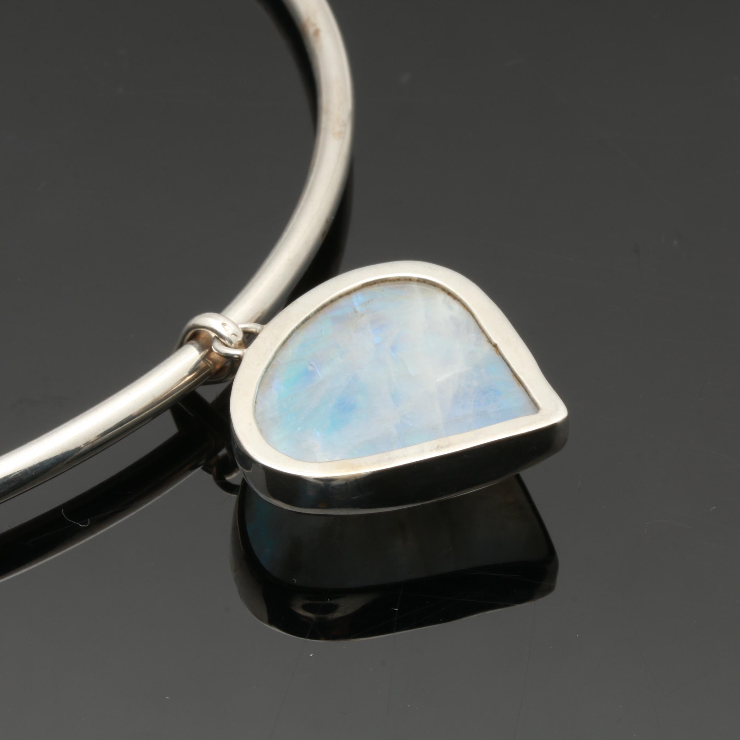 Sterling Silver Rainbow Moonstone Collar Necklace