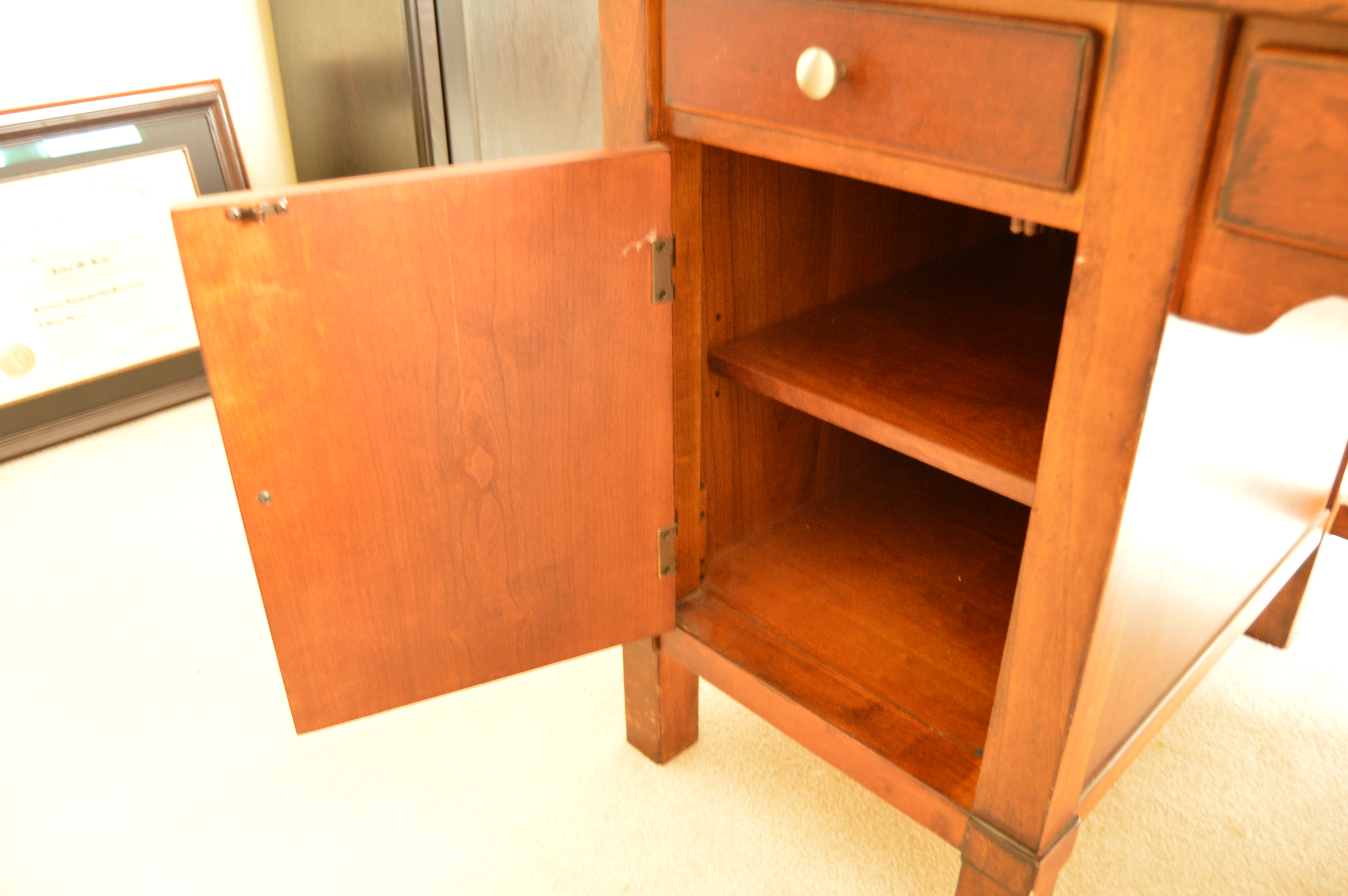 Drexel Heritage Executive Style Desk with Leather Office Chair