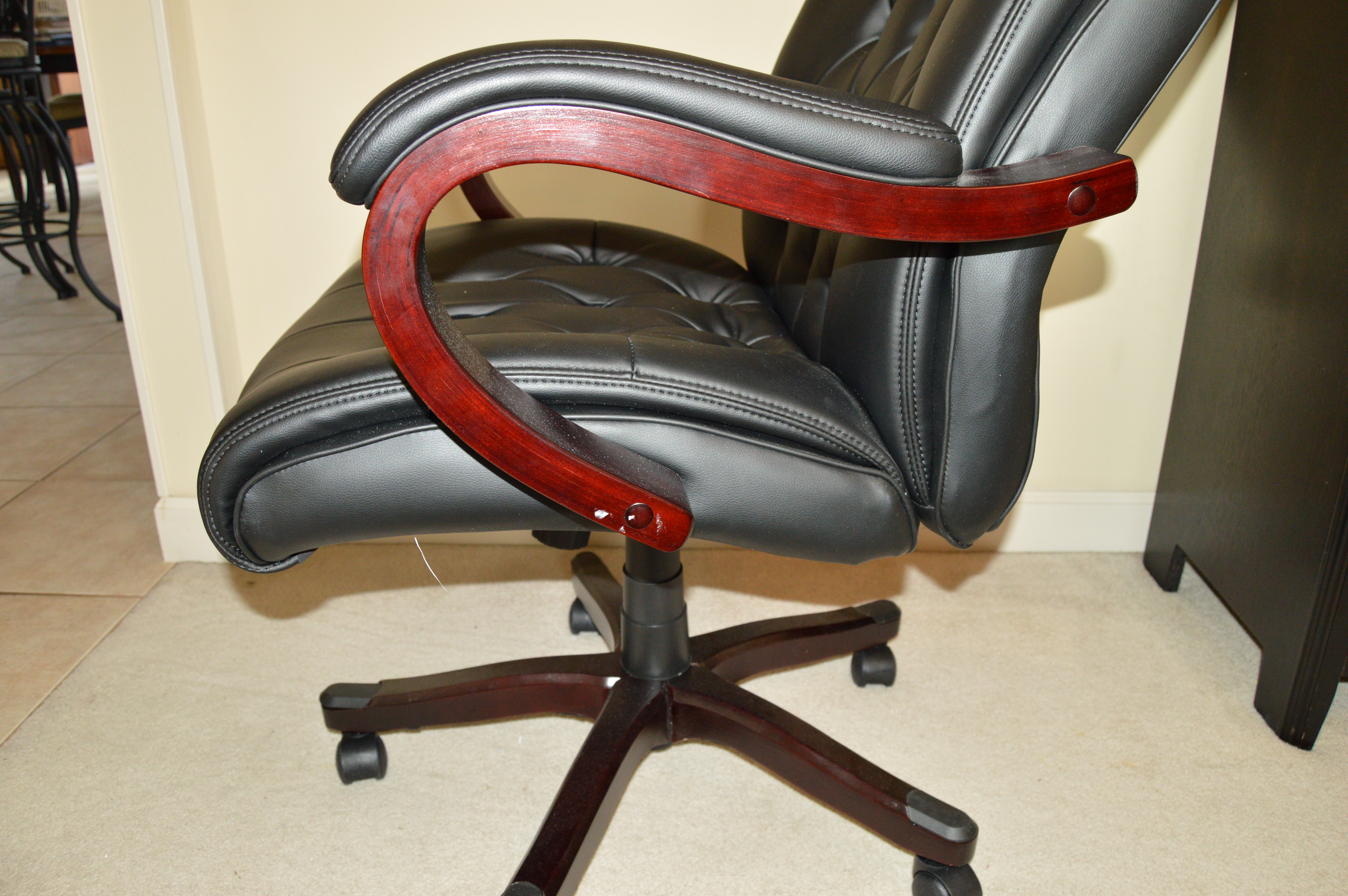 Drexel Heritage Executive Style Desk with Leather Office Chair