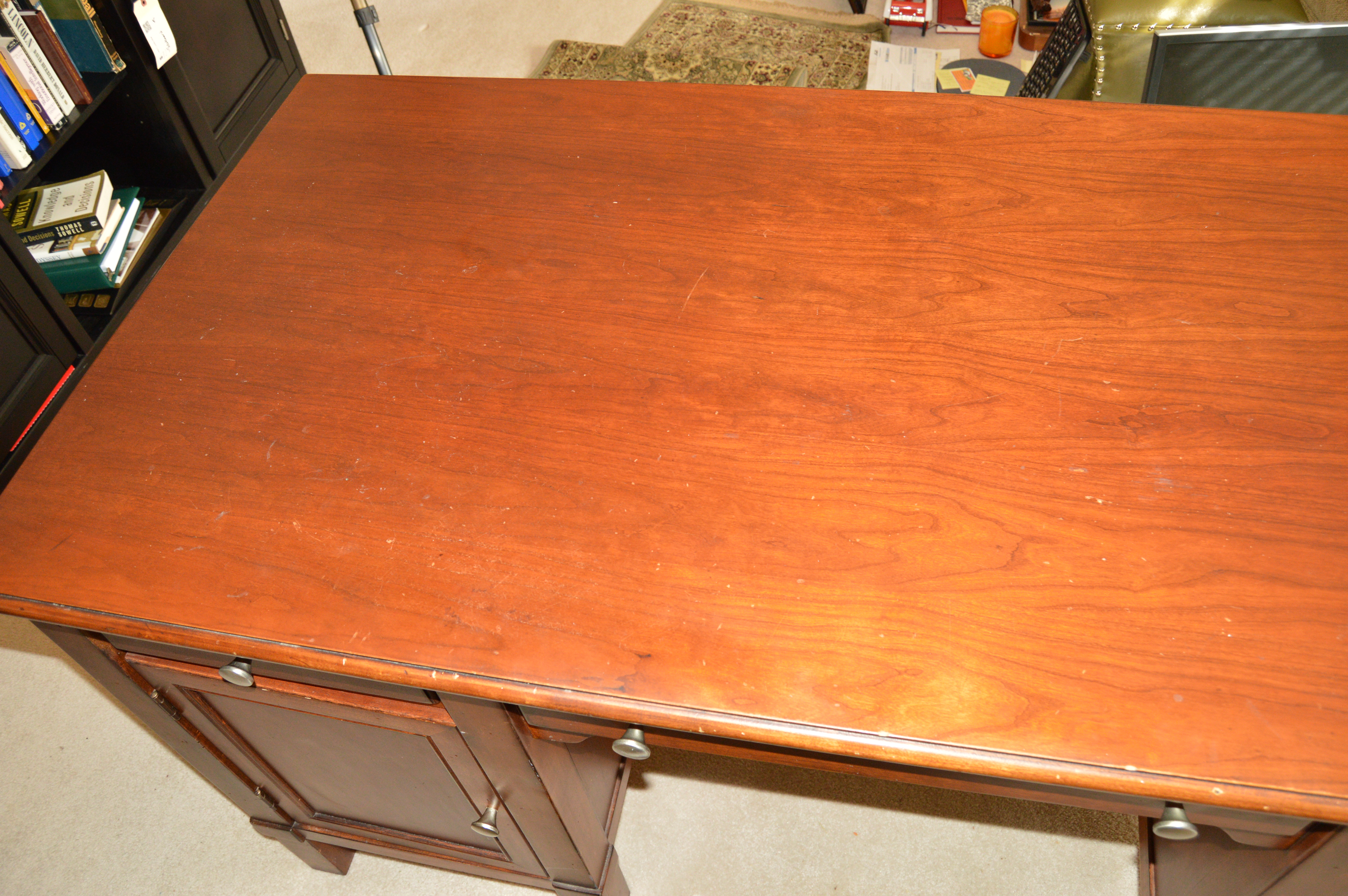 Drexel Heritage Executive Style Desk with Leather Office Chair