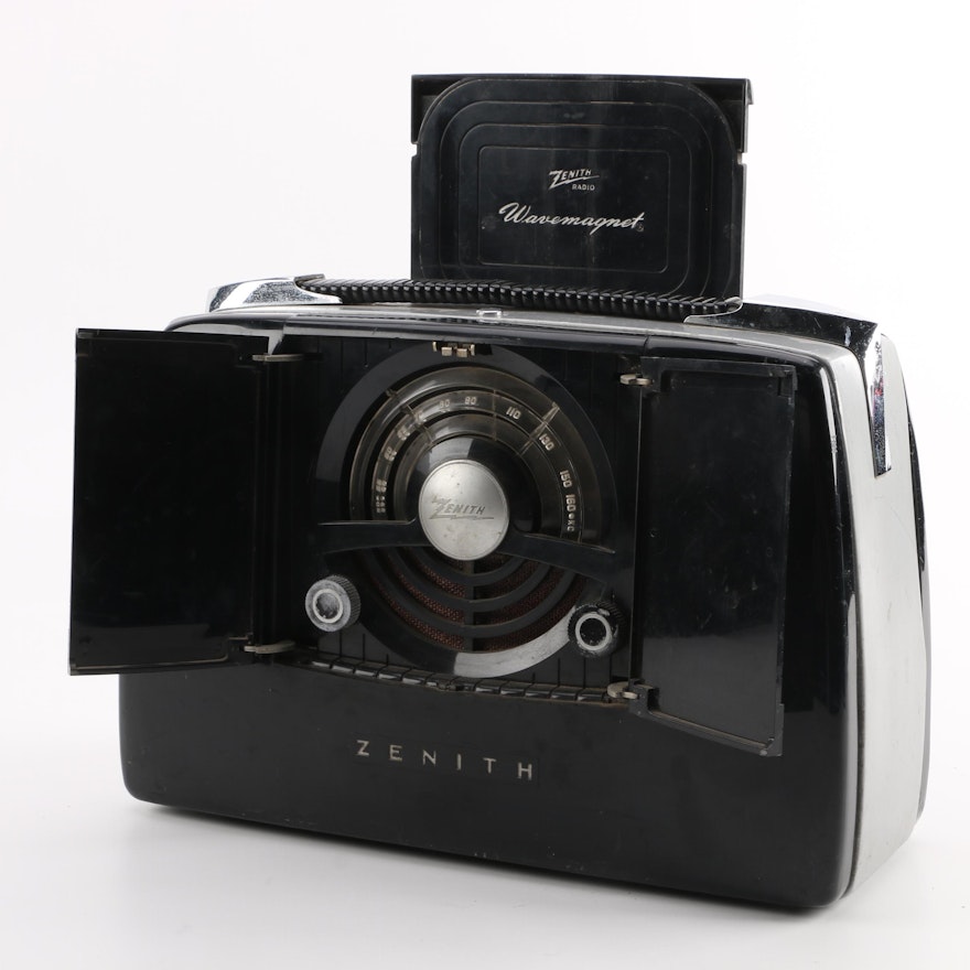 1948 Zenith Model 6G801-Y Universal "Pop-Open" Wavemagnet Radio