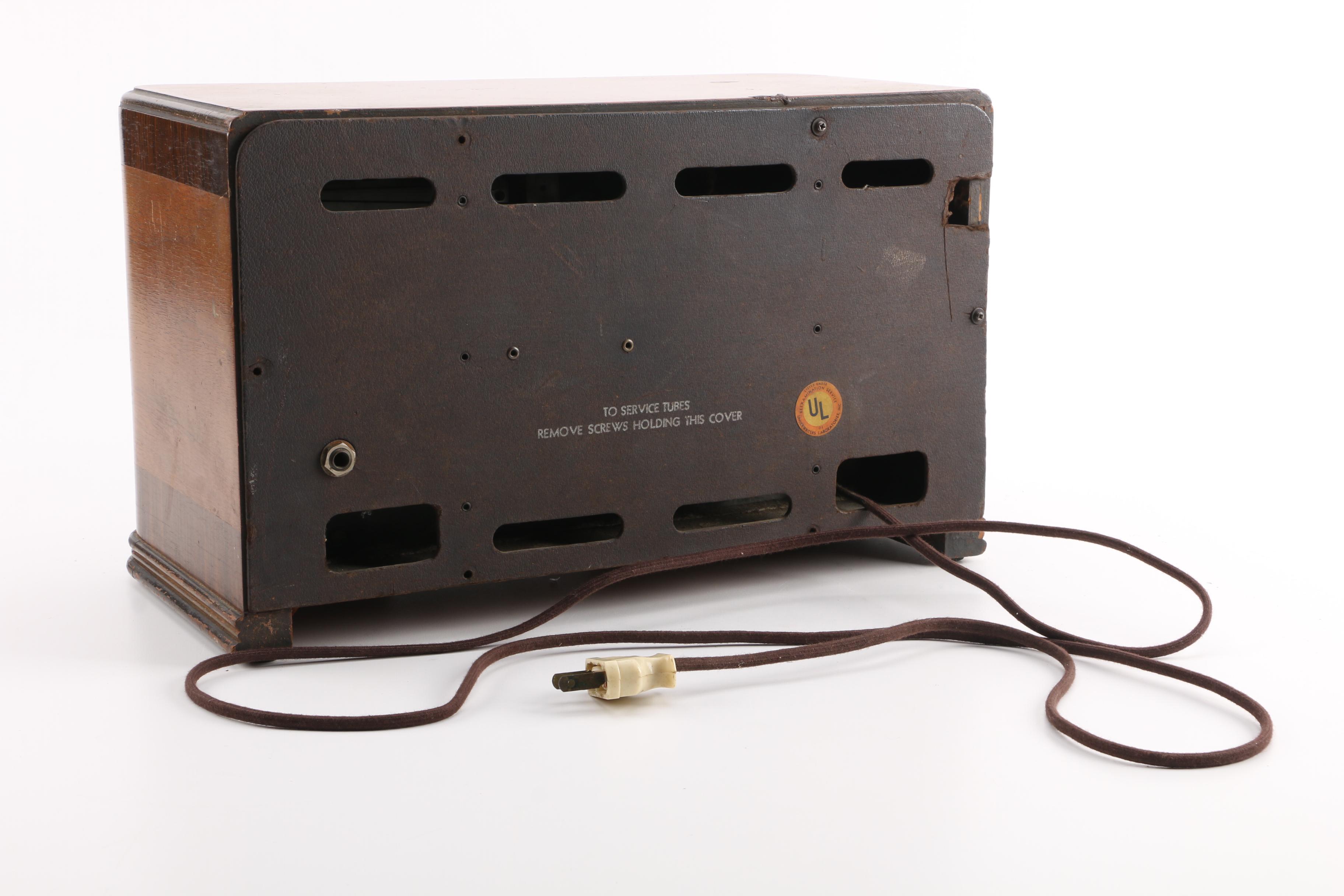 Farnsworth BT55 Model Radio