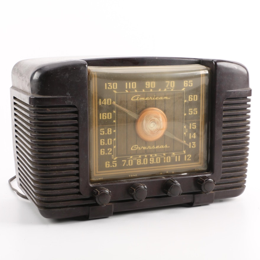 C. 1940s Crosley American Overseas Model 66TA Tabletop Radio