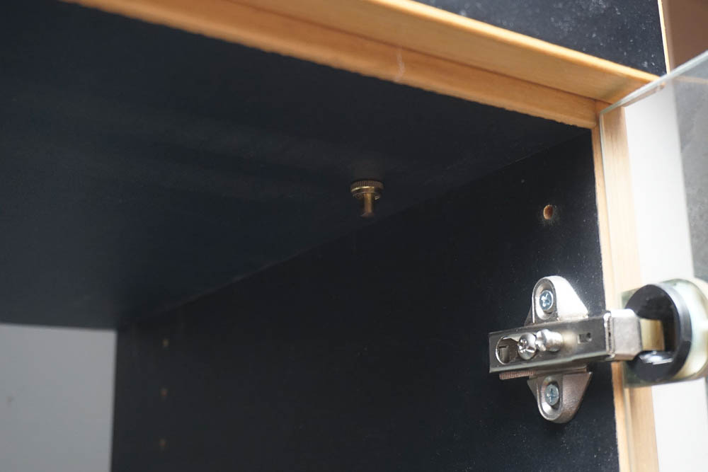 Bauhaus Designs Contemporary Glass Display Cabinet