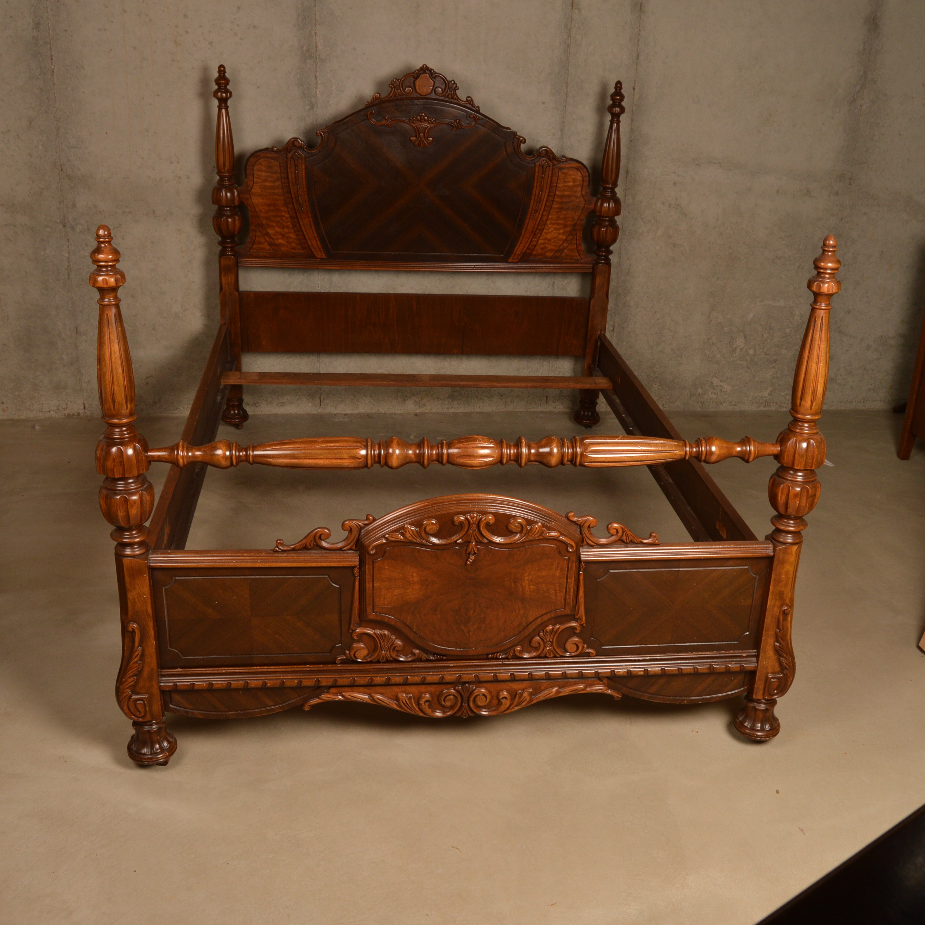 Victorian Style Full Size Wood Bed Frame