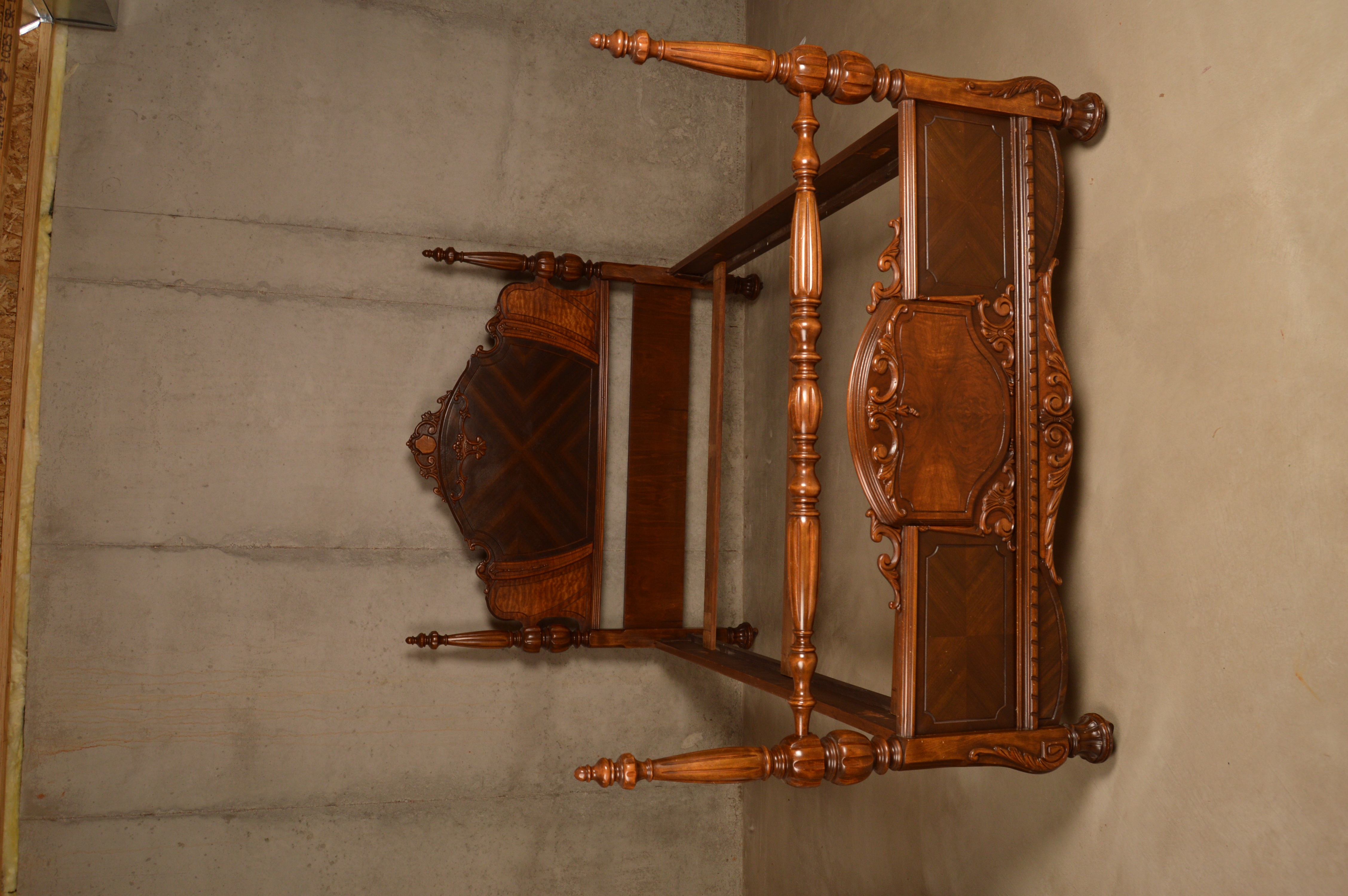 Victorian Style Full Size Wood Bed Frame