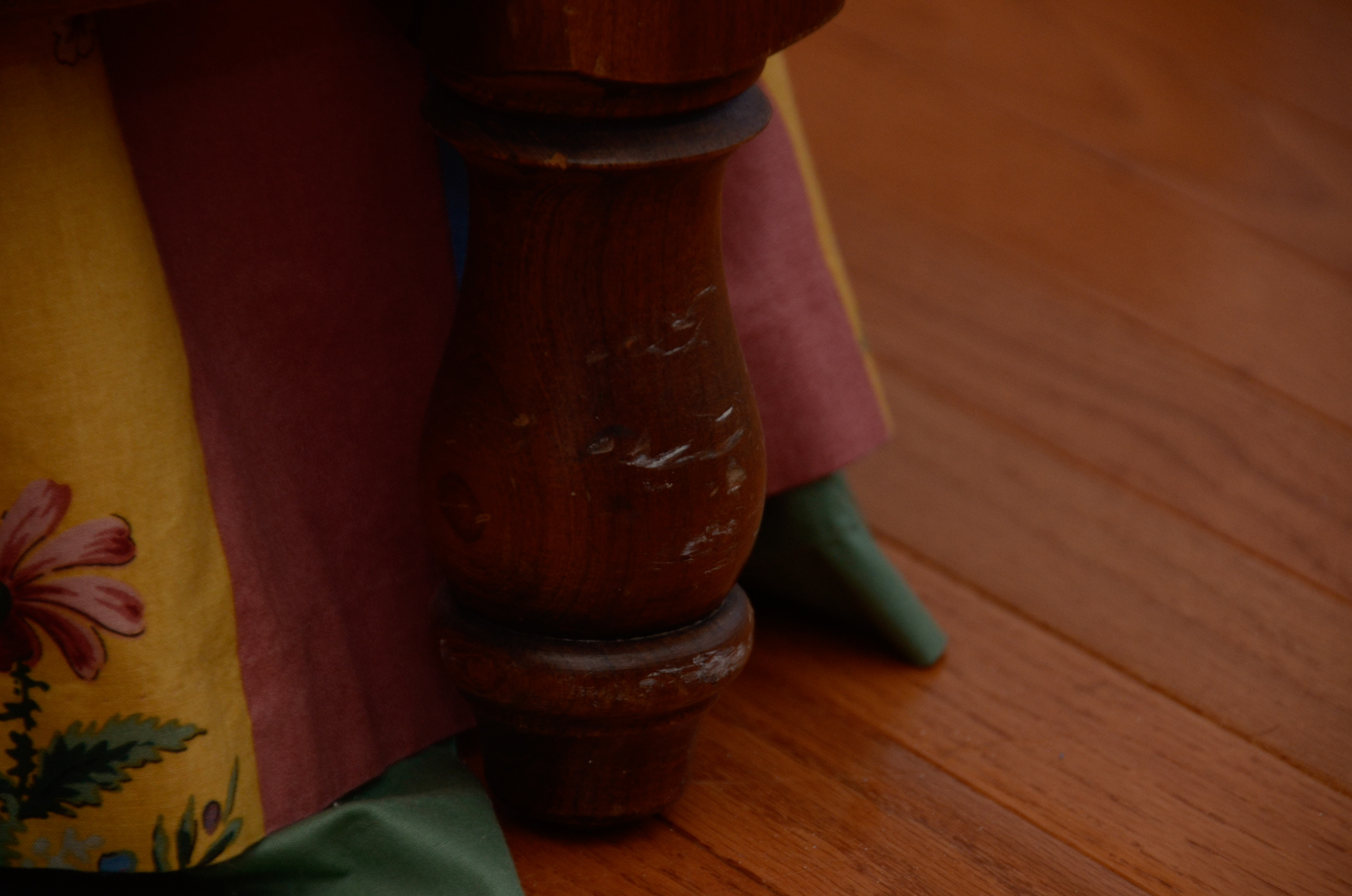 Vintage Queen Size Bed Frame