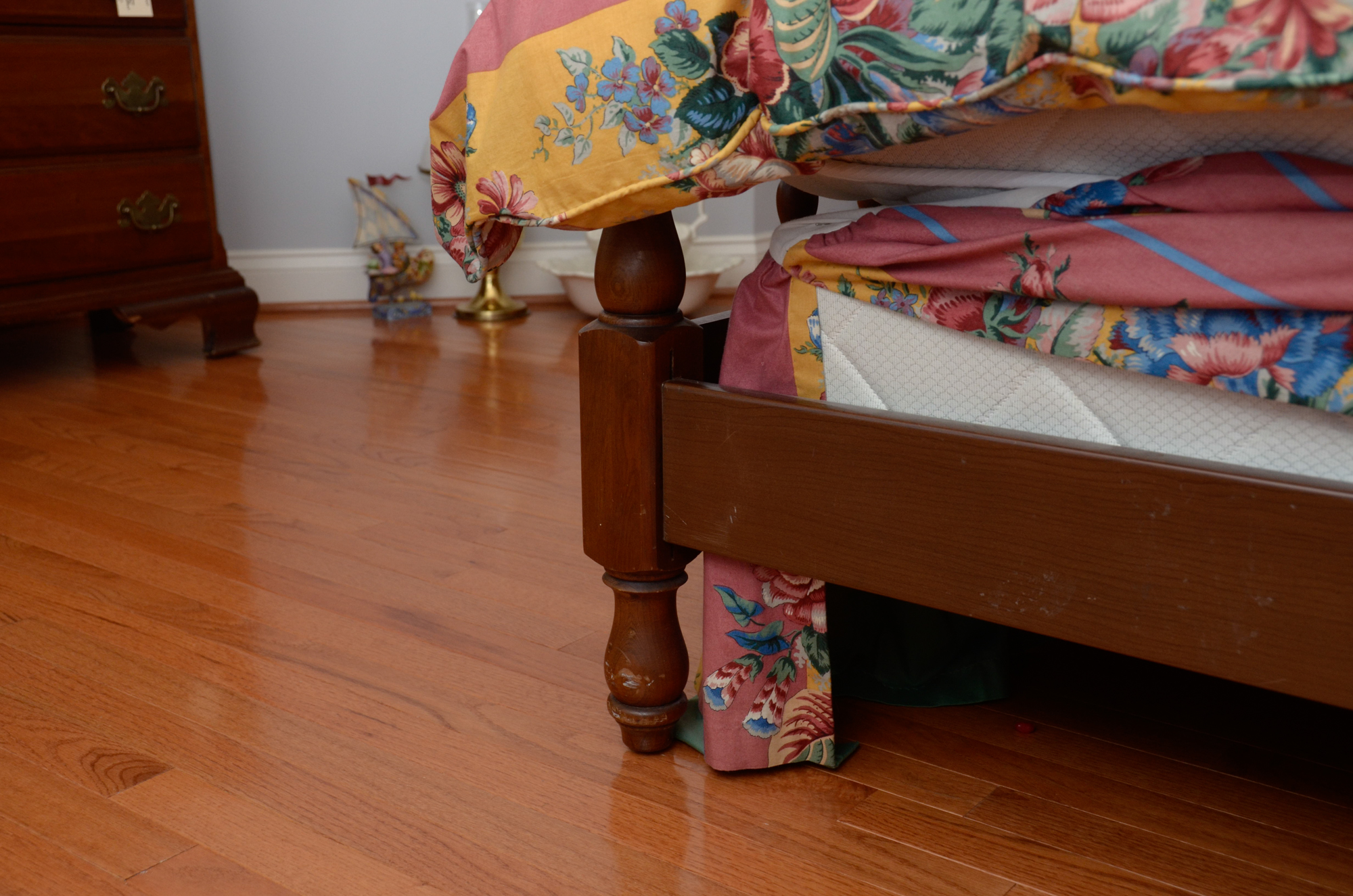 Vintage Queen Size Bed Frame