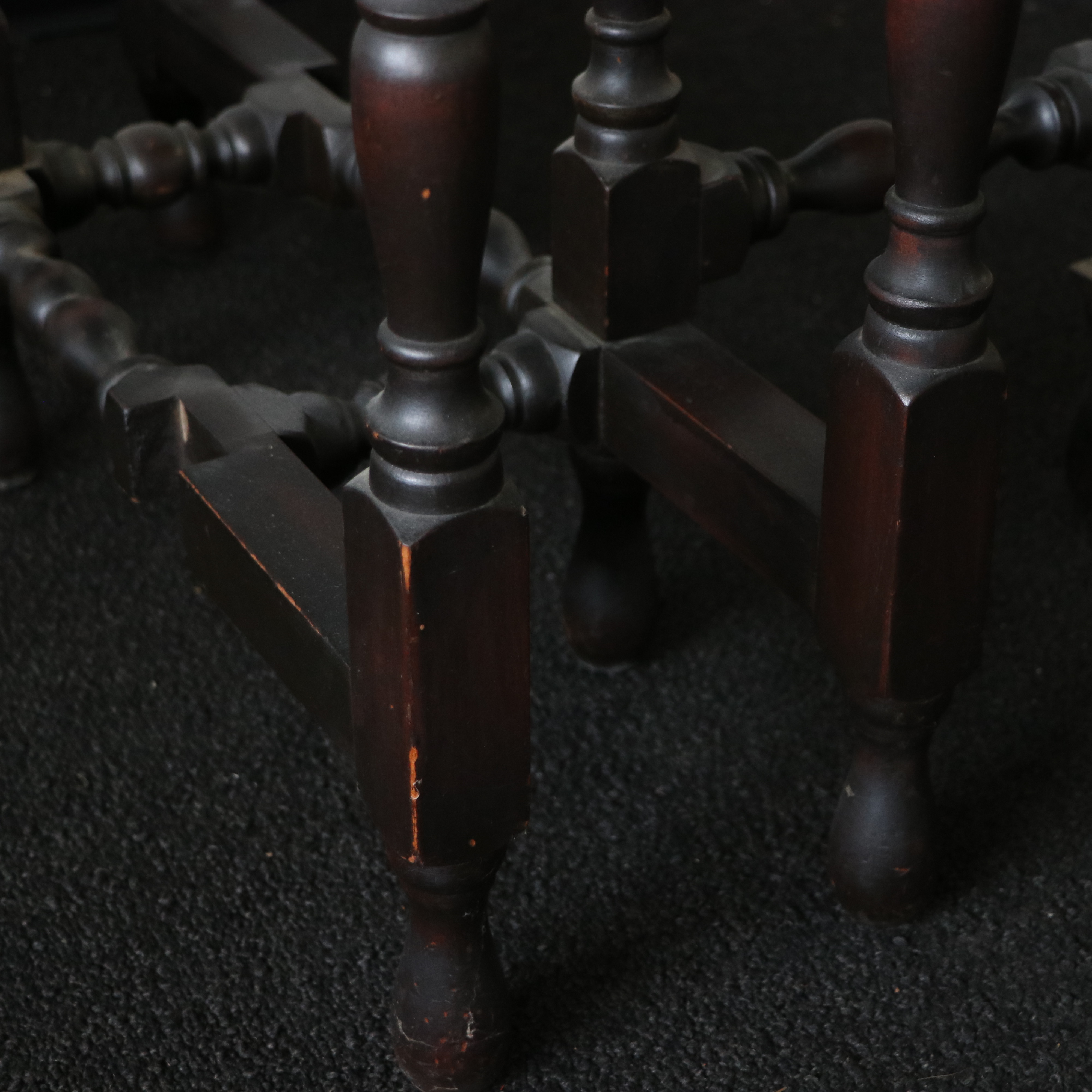 Vintage William and Mary Style Gateleg Drop Leaf Table by O.W. Richardson & Co.