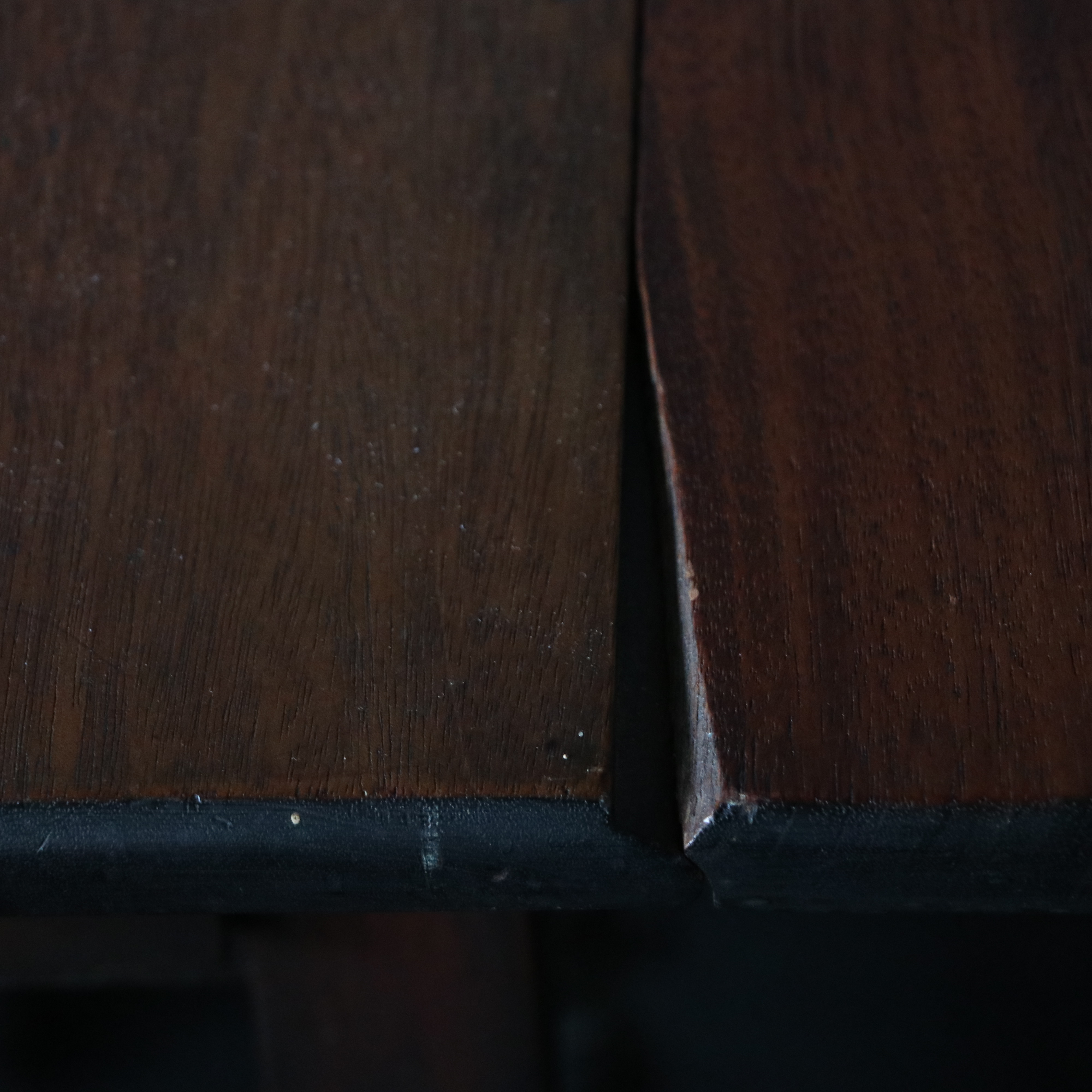 Vintage William and Mary Style Gateleg Drop Leaf Table by O.W. Richardson & Co.