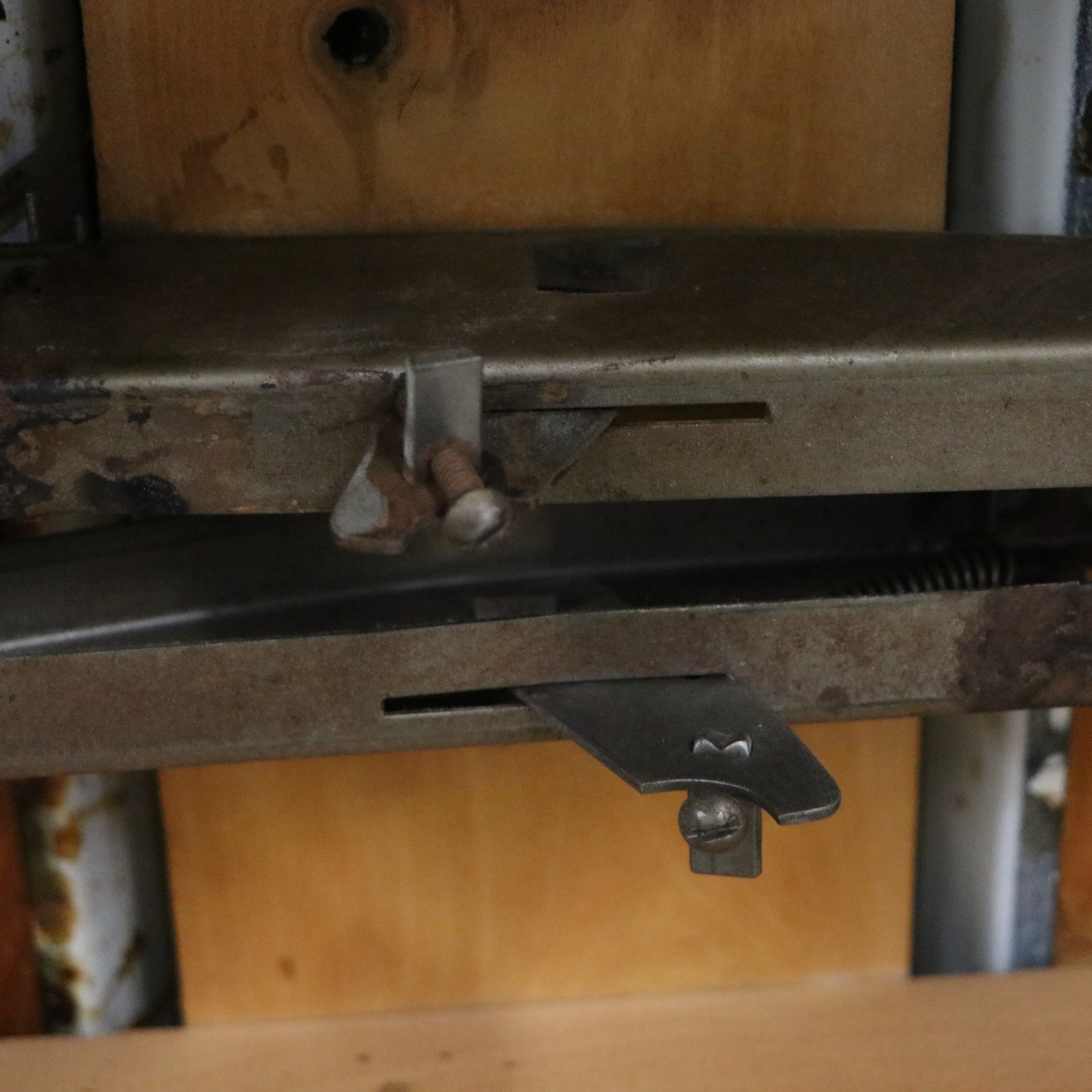 Vintage Tepco Enamel Draw-Leaf Kitchen Table