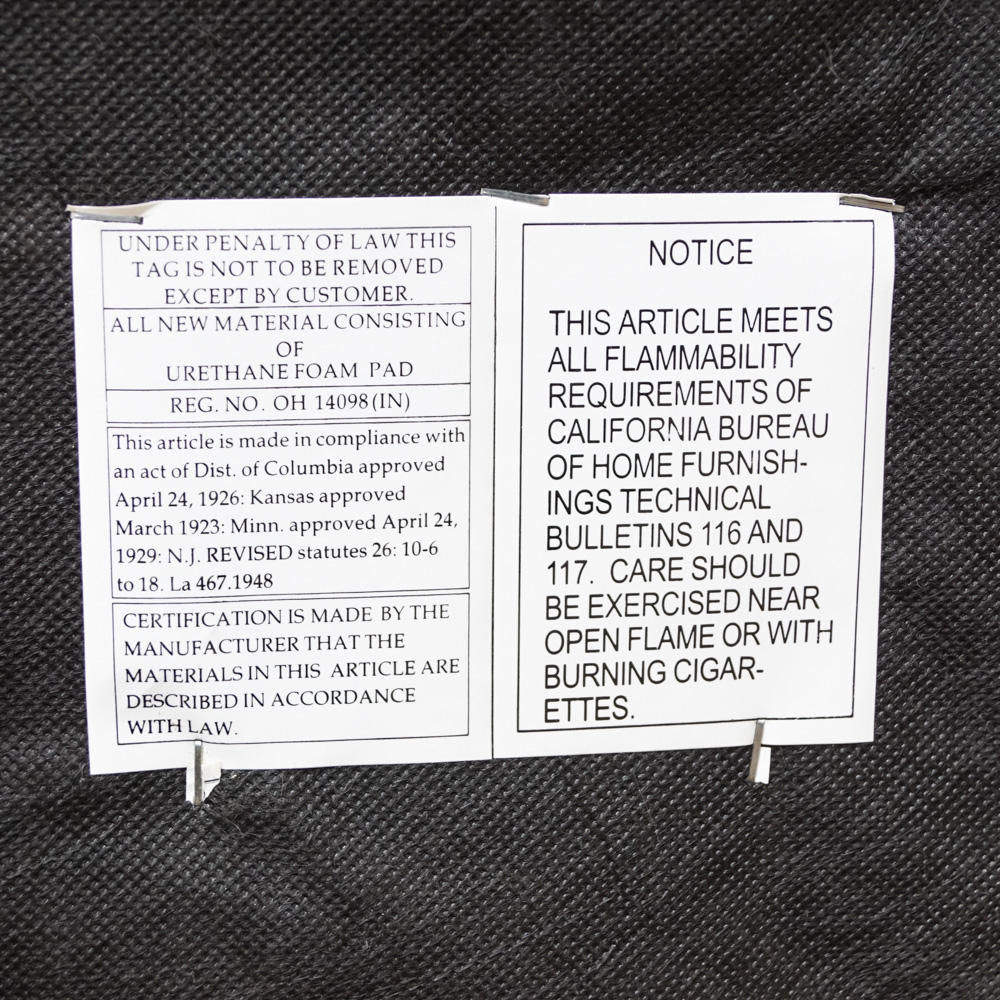 Tung Yu Contemporary Office Desk Chair on Casters