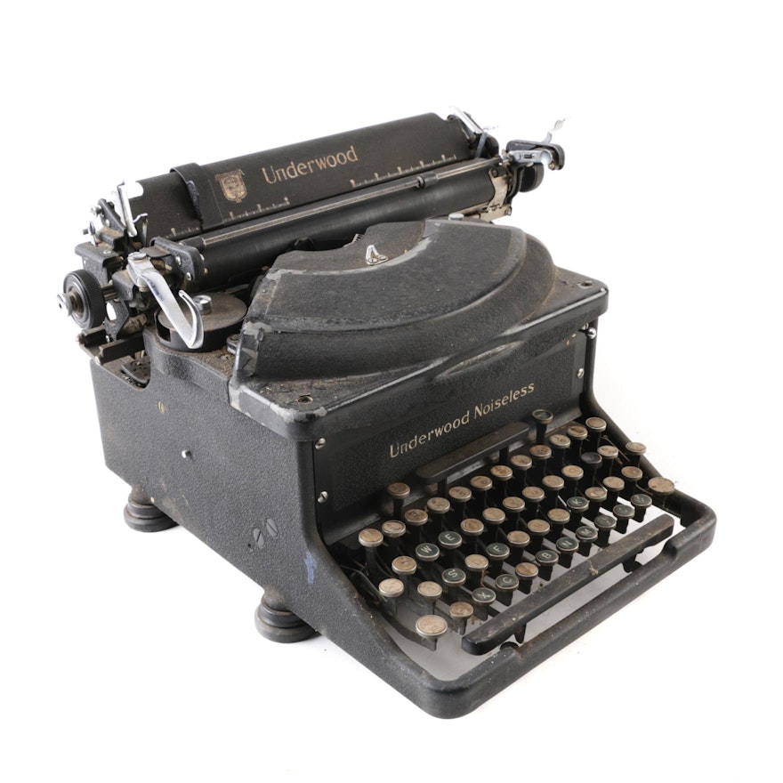 Semi-Antique Underwood Noiseless Typewriter