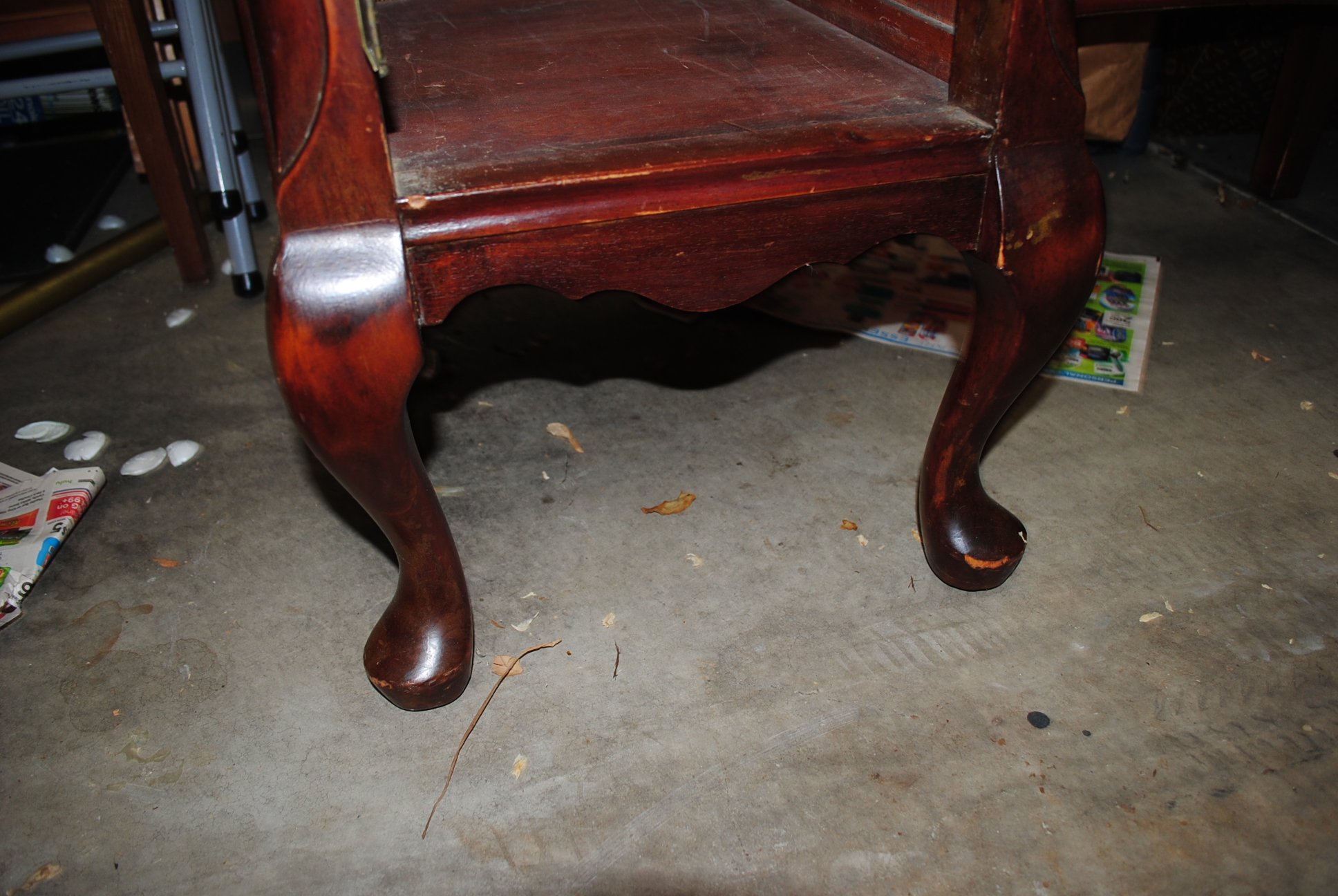 Vintage Queen Anne Style Vanity