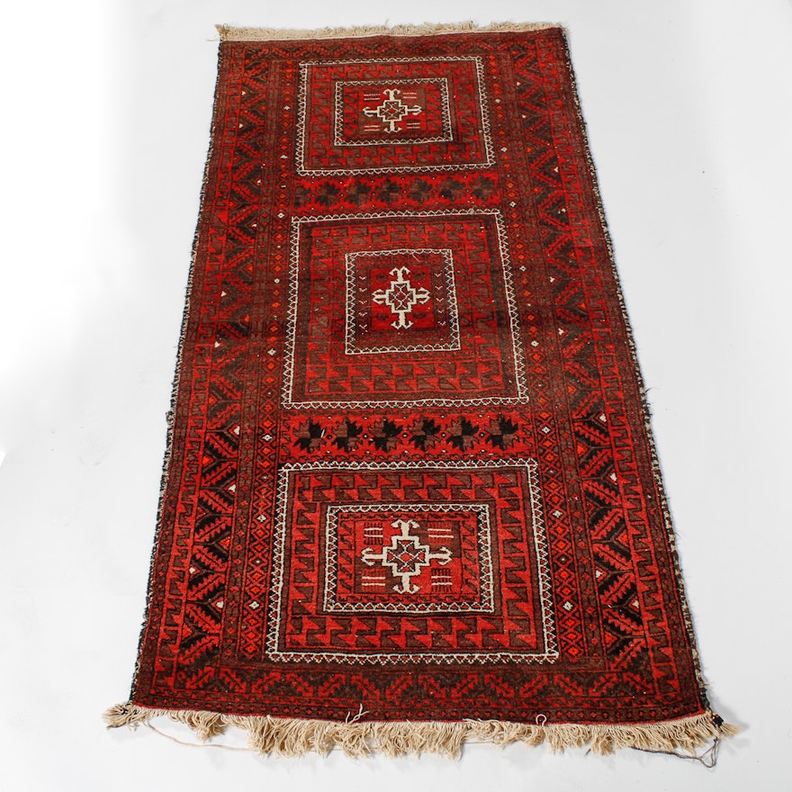 Hand-Knotted Turkmen Ersari Wool Accent Rug