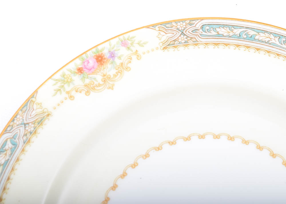 Noritake Dinnerware Set